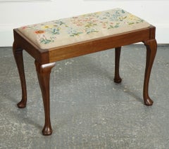 LARGE PIANO DRESSING TABLE STOOL WITH FLOWER STITCHWORK WITH QUEEN ANNE LEGS j1