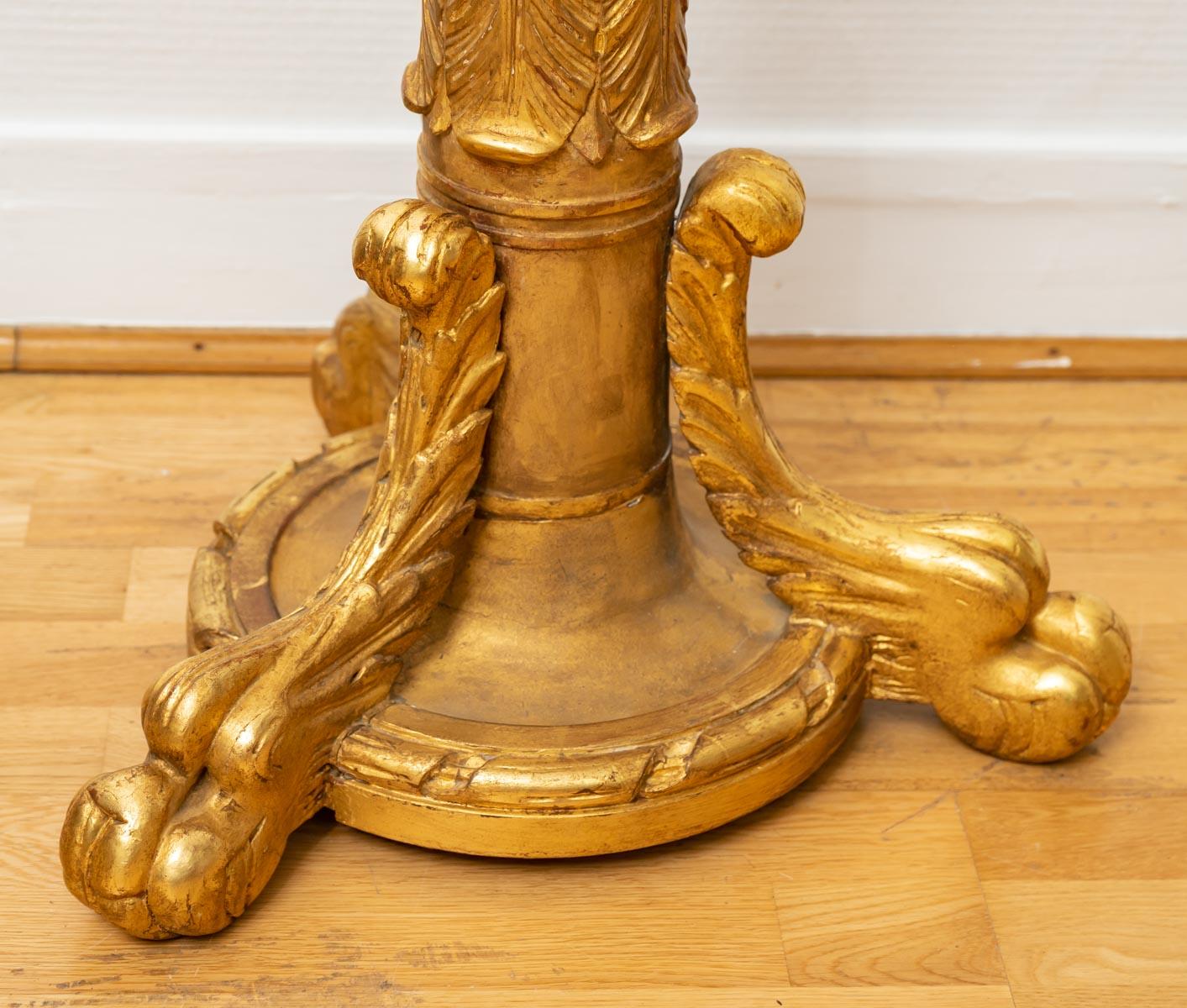 French Large Pic Candle Or Verge Candlestick - Golden Wood With Leaf - Period: XIXth  For Sale