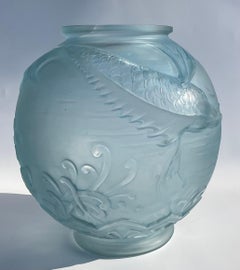 Large Pierre D’avesn Large French Art Deco Flying Fish Vase circa 1930s Blue