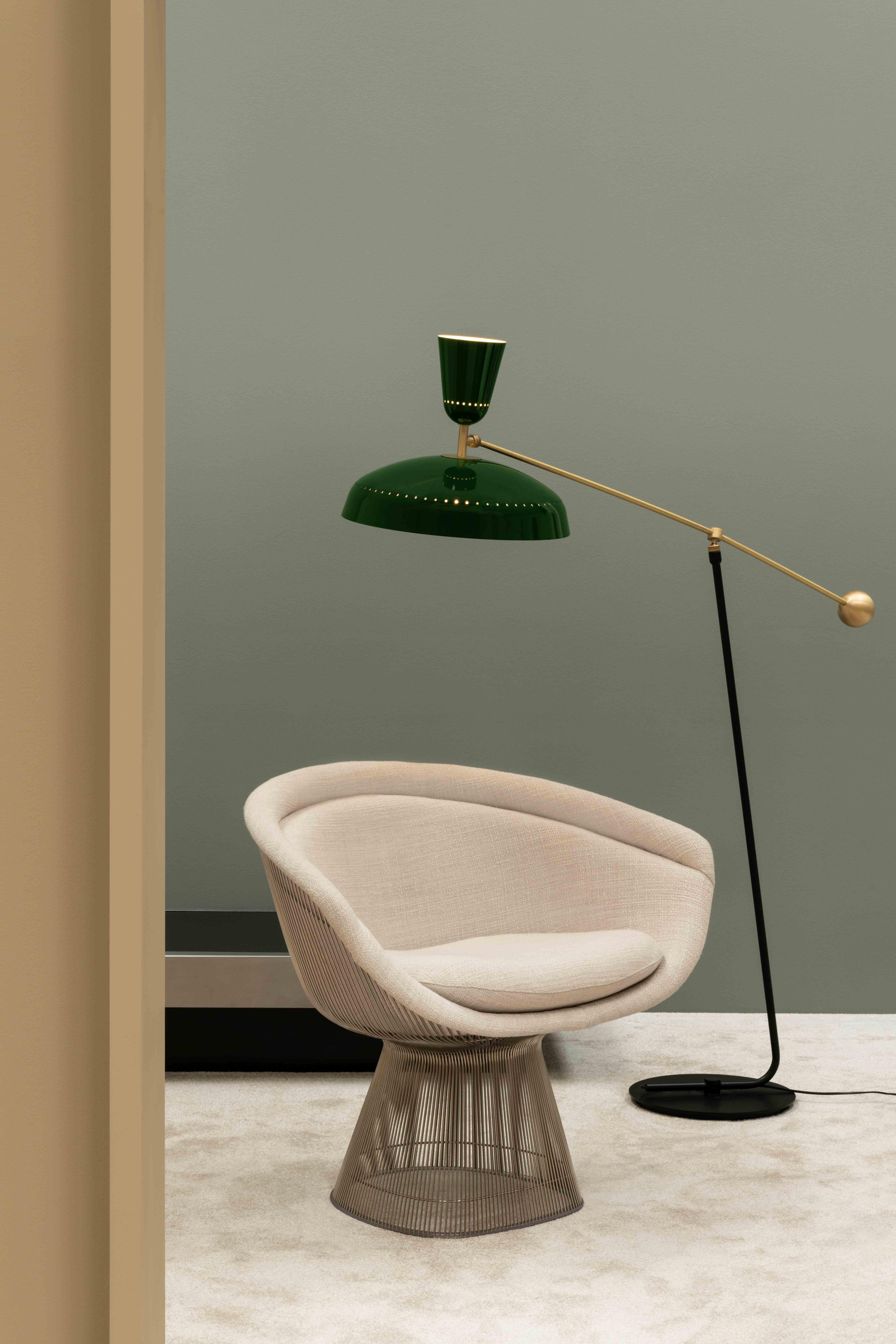 Large Pierre Guariche 'G1' floor lamp for Sammode Studio in green. 

Originally designed by Pierre Guariche in 1951, this iconic floor lamp is newly produced in an authorized re-edition by Sammode Studio in France embracing many of the same
