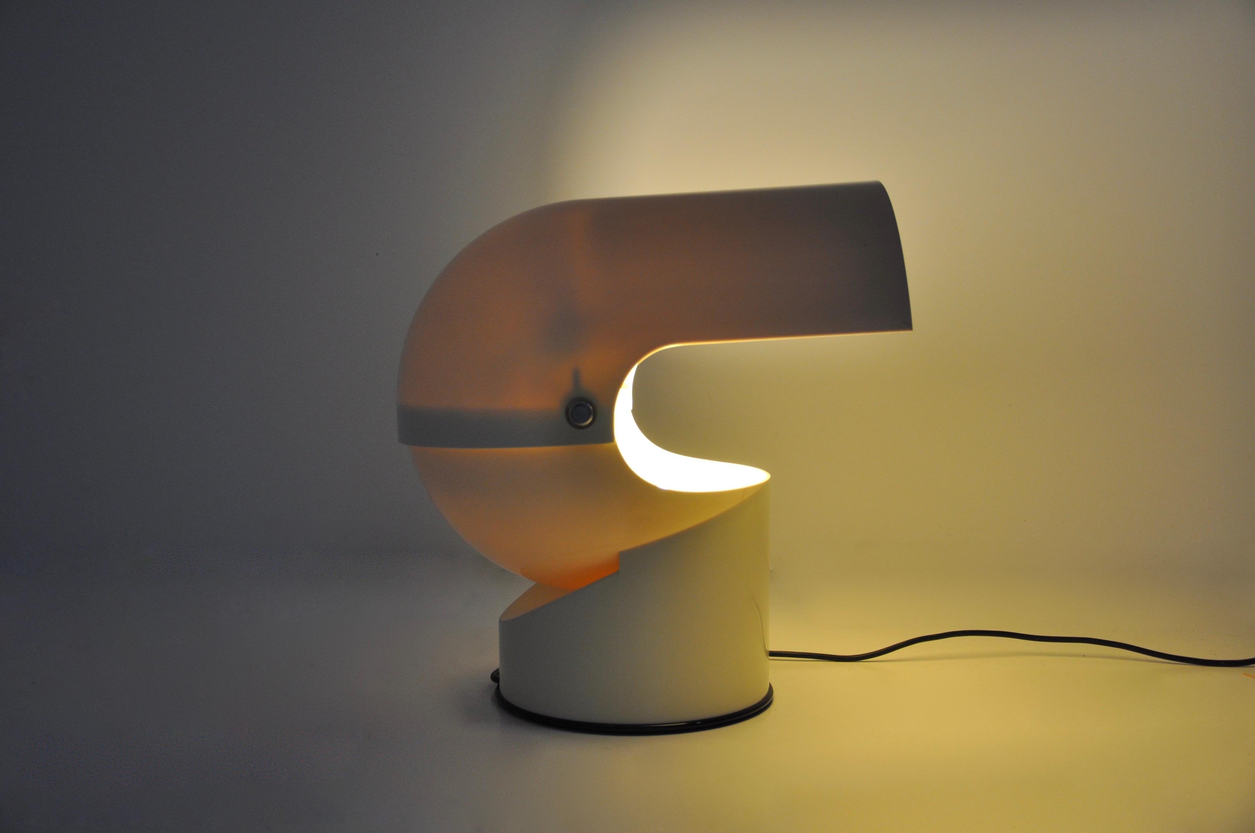 Large Pileo-Mezzo table lamp by Gae Aulenti for Artemide, 1970s For Sale 4