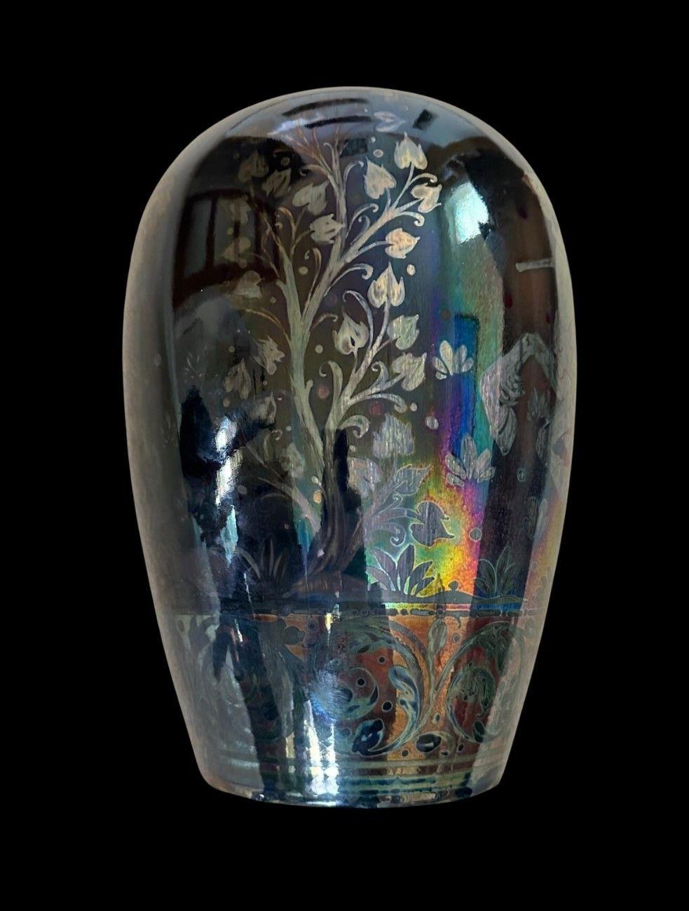 5393
Richard Joyce for Pilkington’s Royal Lancastrian
A large lidded Vase decorated with St George on Horseback. The pattern is repeated to the reverse but the firing is weak and the design indistinct
31 cm high, 19cm wide
Date code for 1917.