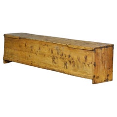 Grand coffre à couvertures en pin, années 1850