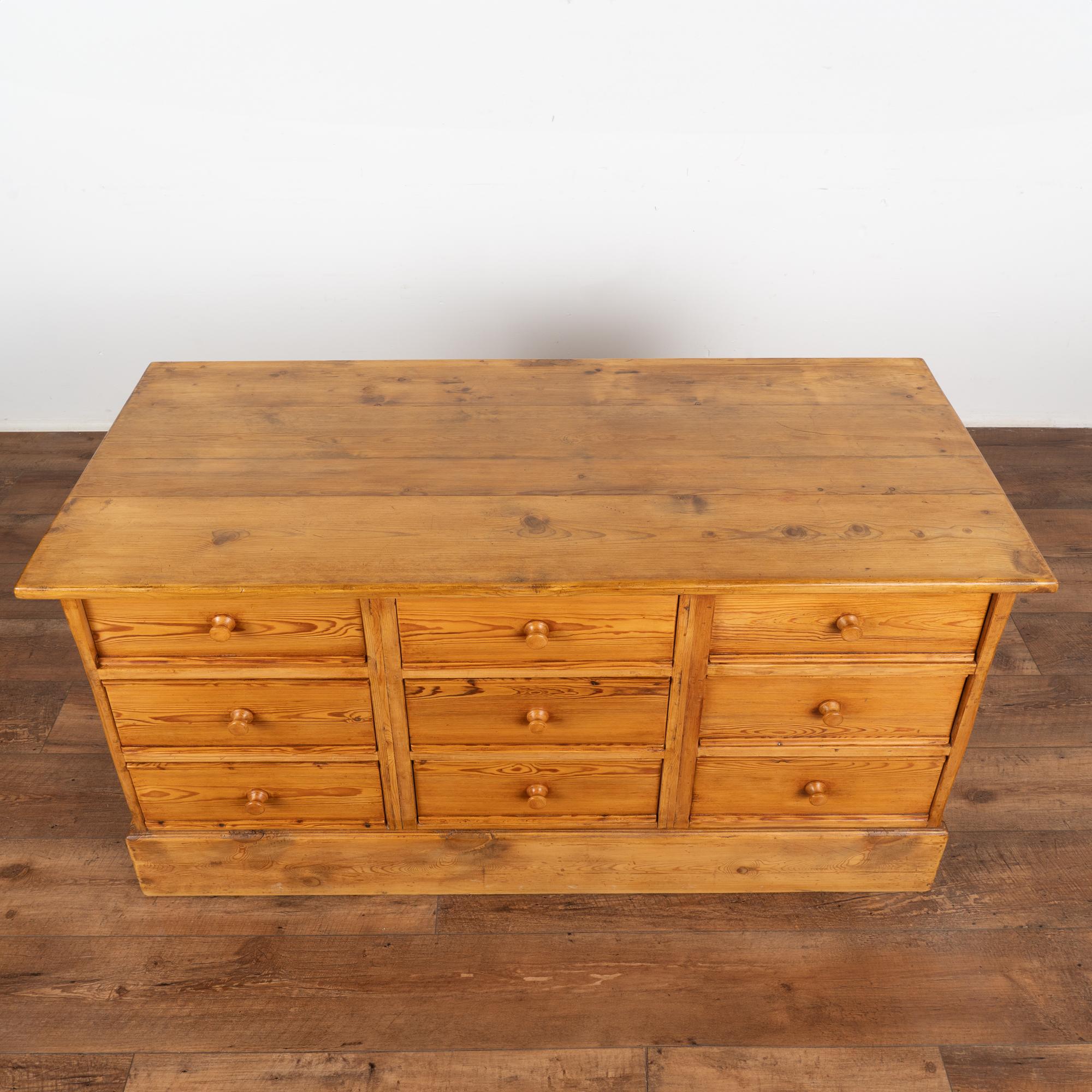Large Pine Chest of 9 Drawers, Sideboard Console, Denmark circa 1880 In Good Condition For Sale In Round Top, TX