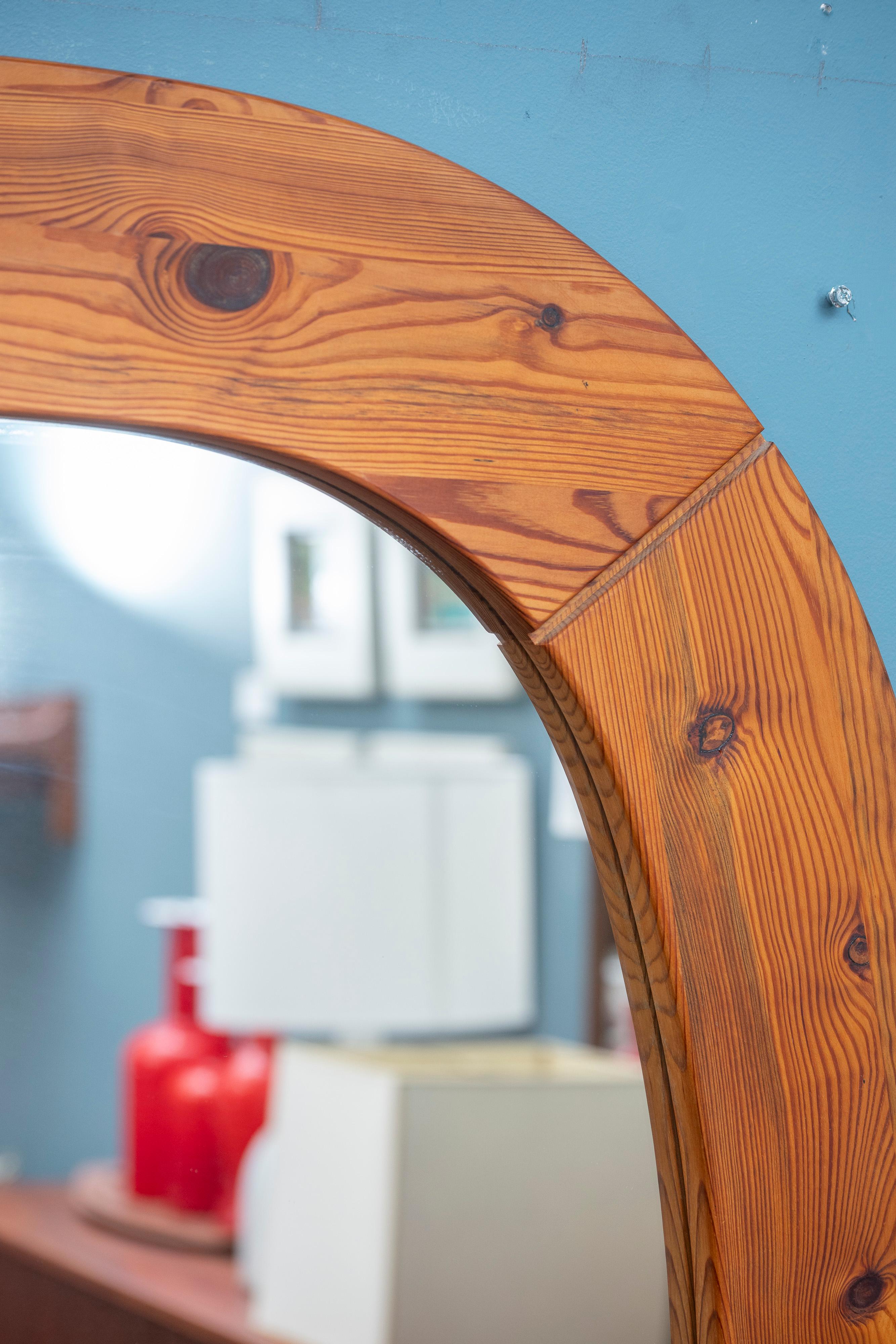 Grand miroir mural ovale en pin par Glas Master pour Markyrd, Suède Bon état - En vente à San Francisco, CA