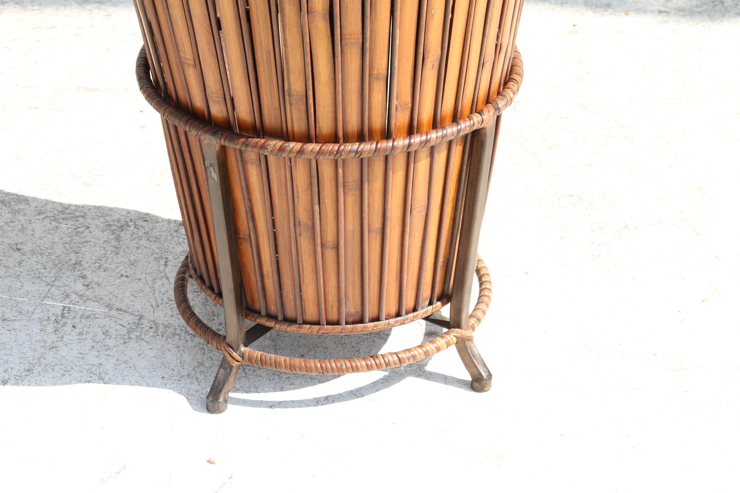 Large Pineapple Shaped Basket on Stand For Sale 1