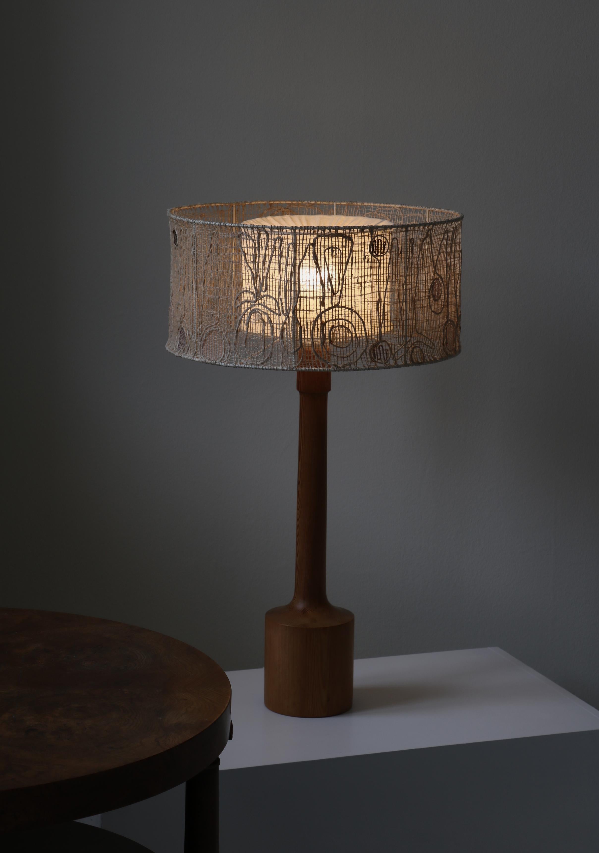 Mid-20th Century Large Pinewood Table Lamp, Handmade Shade Marianne von Münchow, Sweden, 1960s For Sale