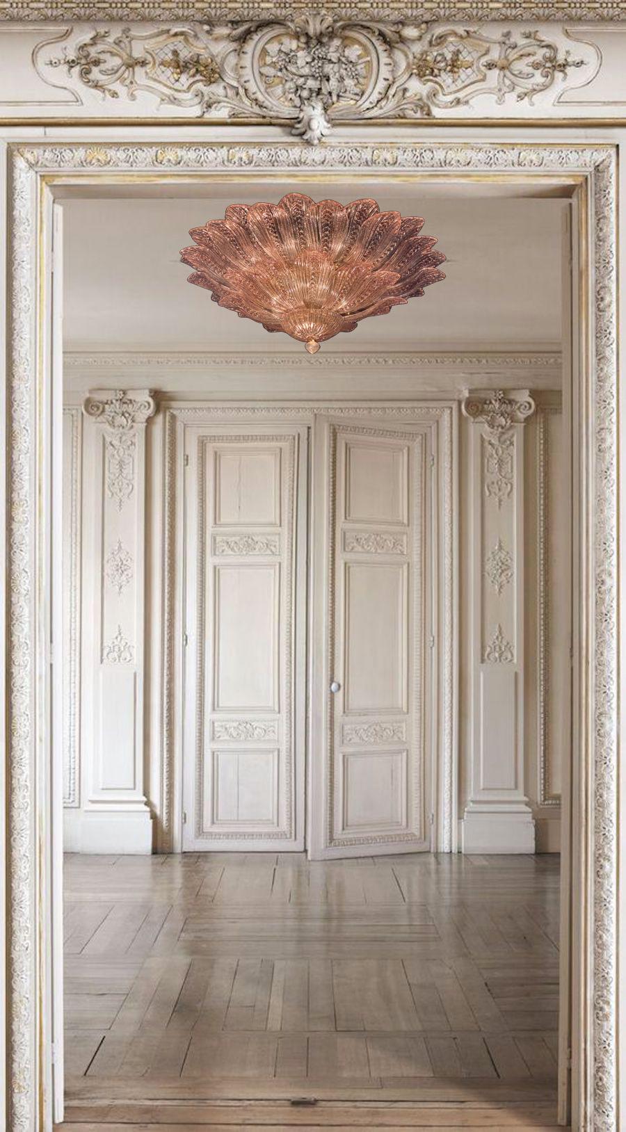 Große rosa Amethyst-Muranoglas-Deckenleuchte oder Kronleuchter mit Blättern (Italienisch) im Angebot