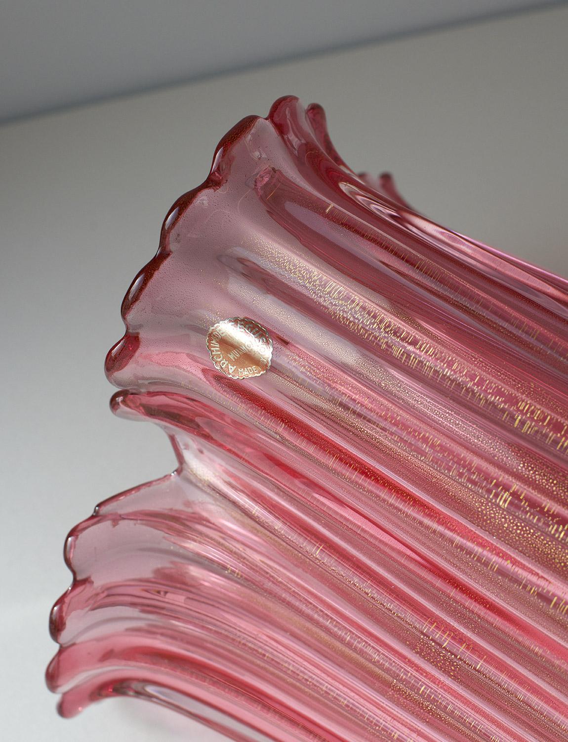 Large Pink and gold 1950s Archimede Seguso Hand-blown Murano Glass Vase For Sale 3