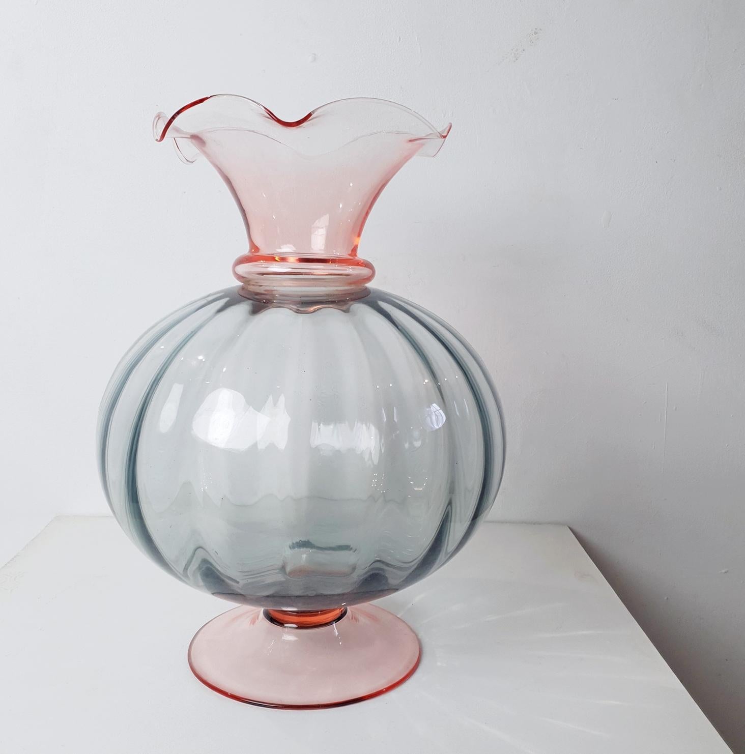 Große Vase aus rosa und grauem Murano-Glas im Angebot 1