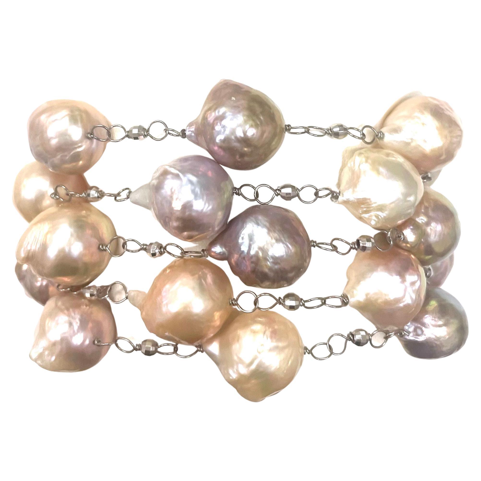Large Pink Baroque Pearls with Diamond Clasp Paradizia Bracelet For Sale 2