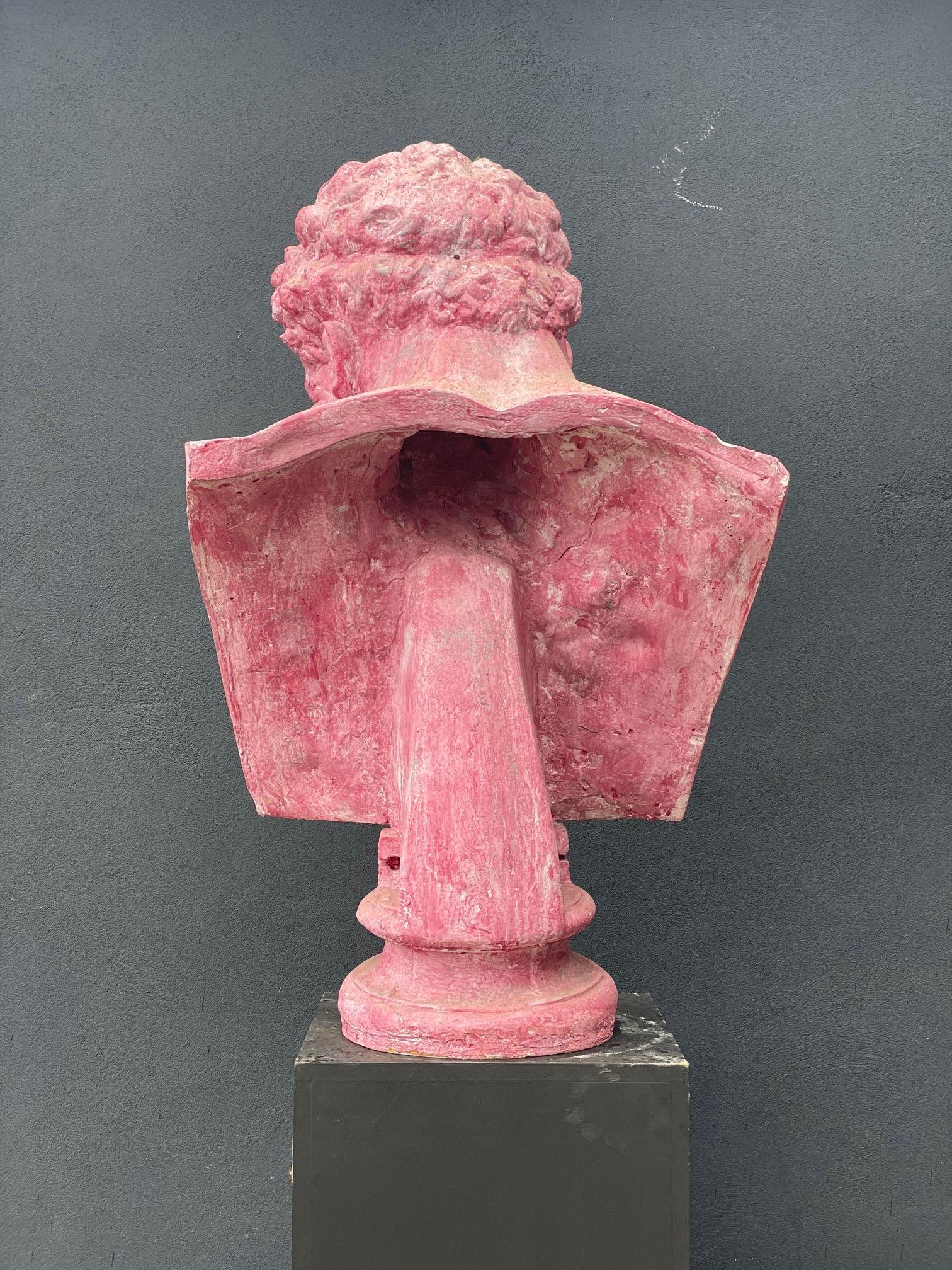 Large Pink Hercules Bust In New Condition For Sale In Bagshot, GB