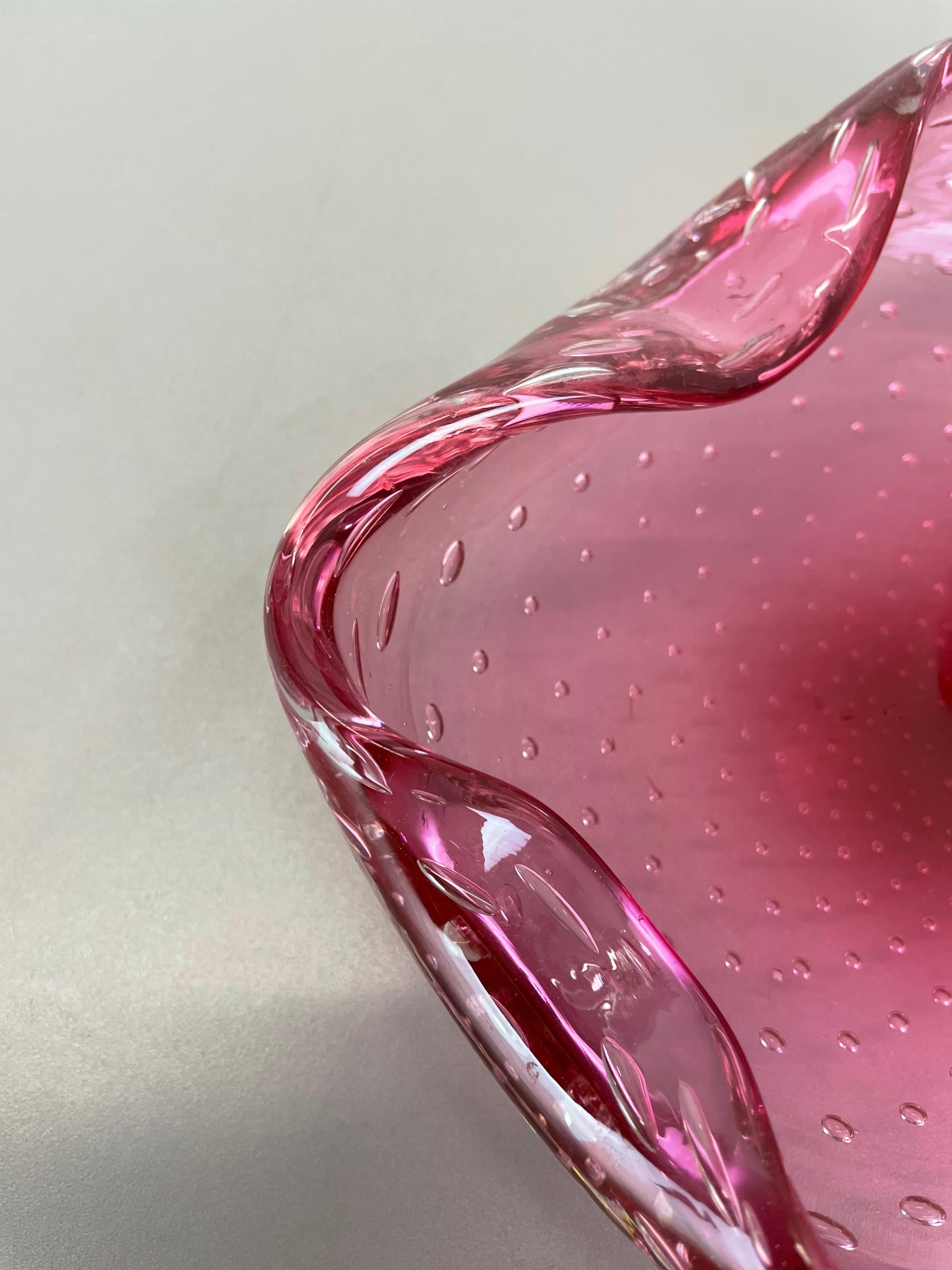 Large Pink Murano Bubble Glass Bowl Element Shell Ashtray Murano, Italy, 1970s For Sale 4