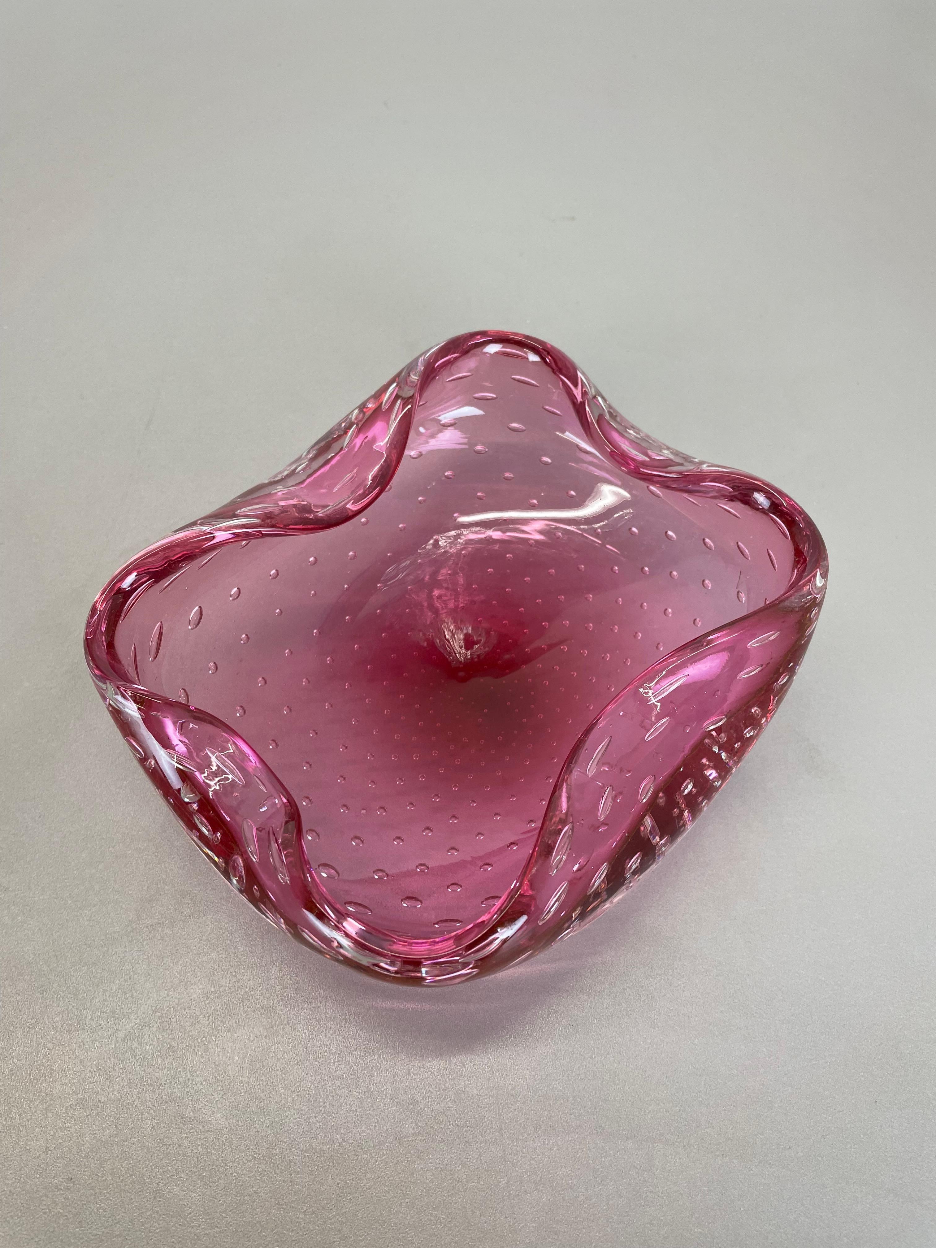 Large Pink Murano Bubble Glass Bowl Element Shell Ashtray Murano, Italy, 1970s For Sale 7