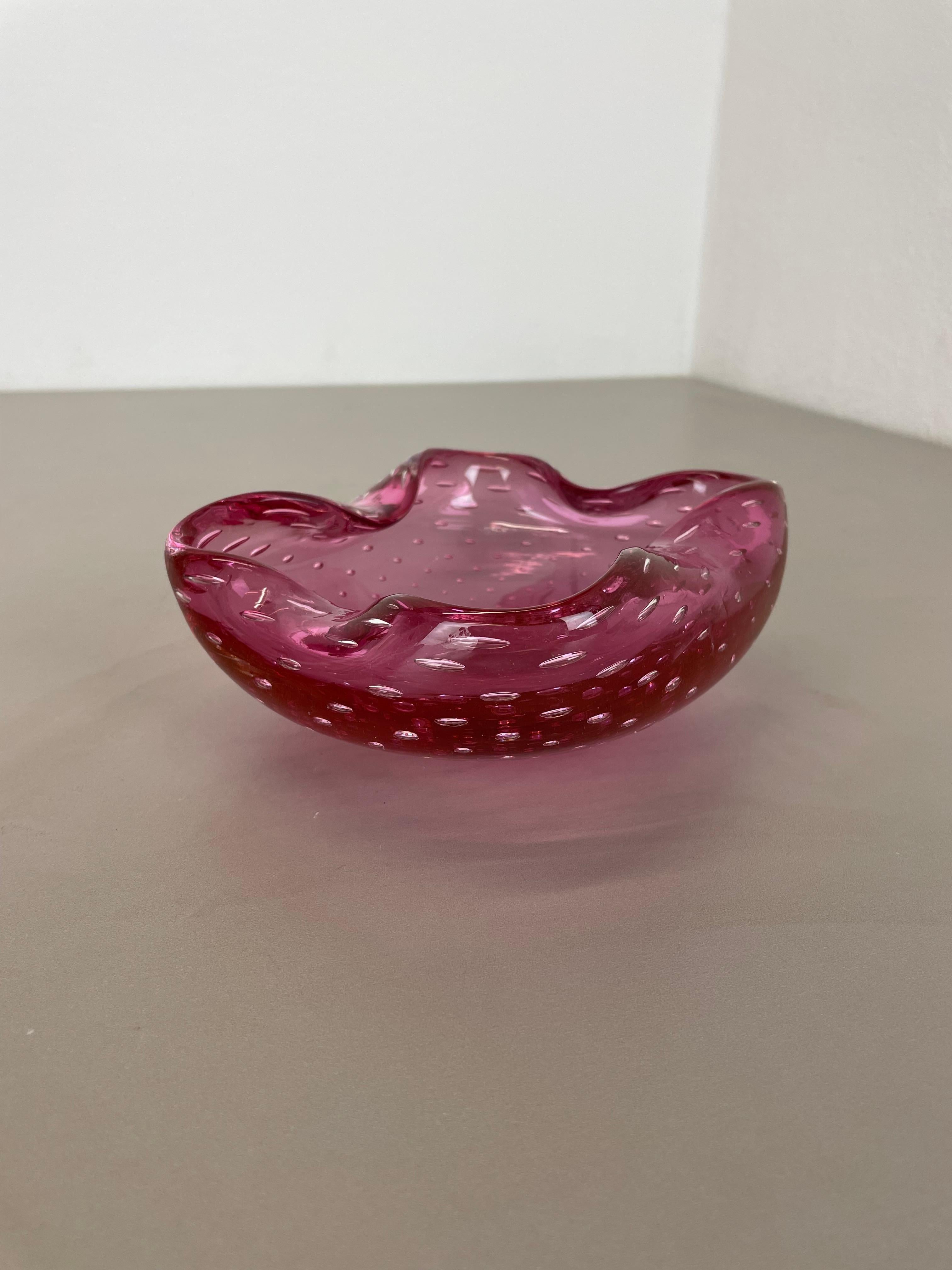 Großer rosafarbener Murano-Glasschalen-Element-Muschelaschenbecher Murano, Italien, 1970er Jahre (Moderne der Mitte des Jahrhunderts) im Angebot