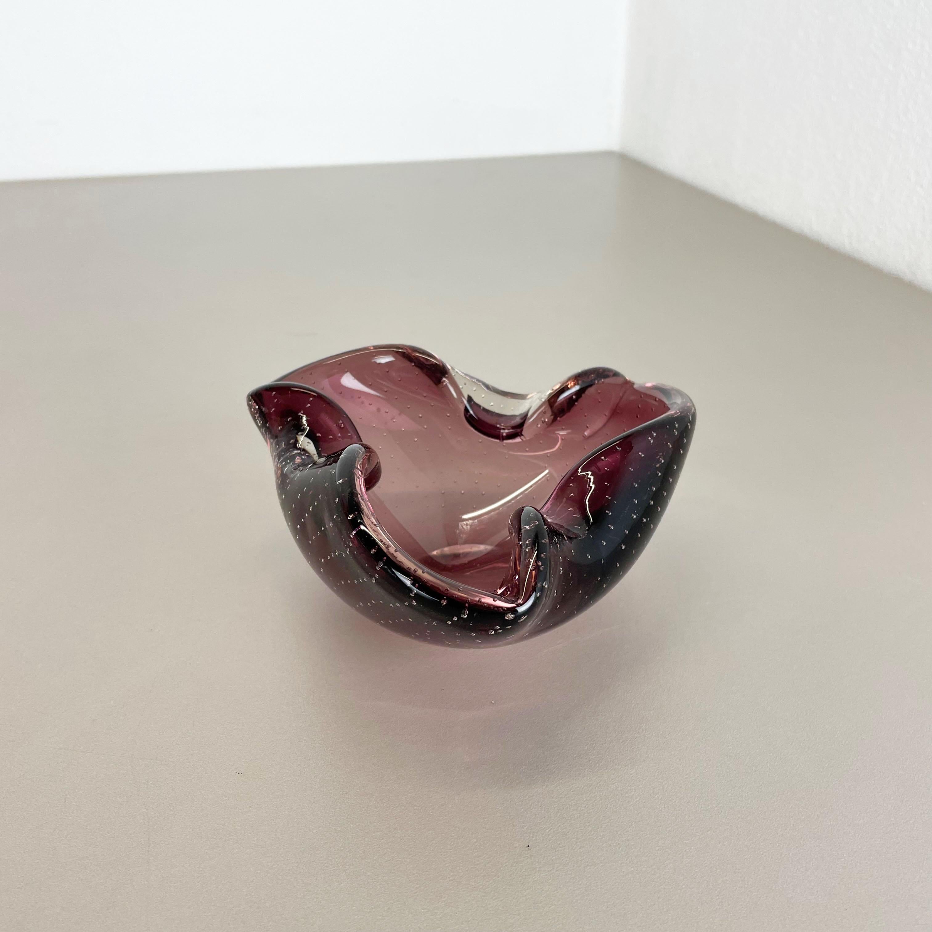 Large Pink Murano Bubble Glass Bowl Element Shell Ashtray Murano, Italy, 1970s In Good Condition For Sale In Kirchlengern, DE