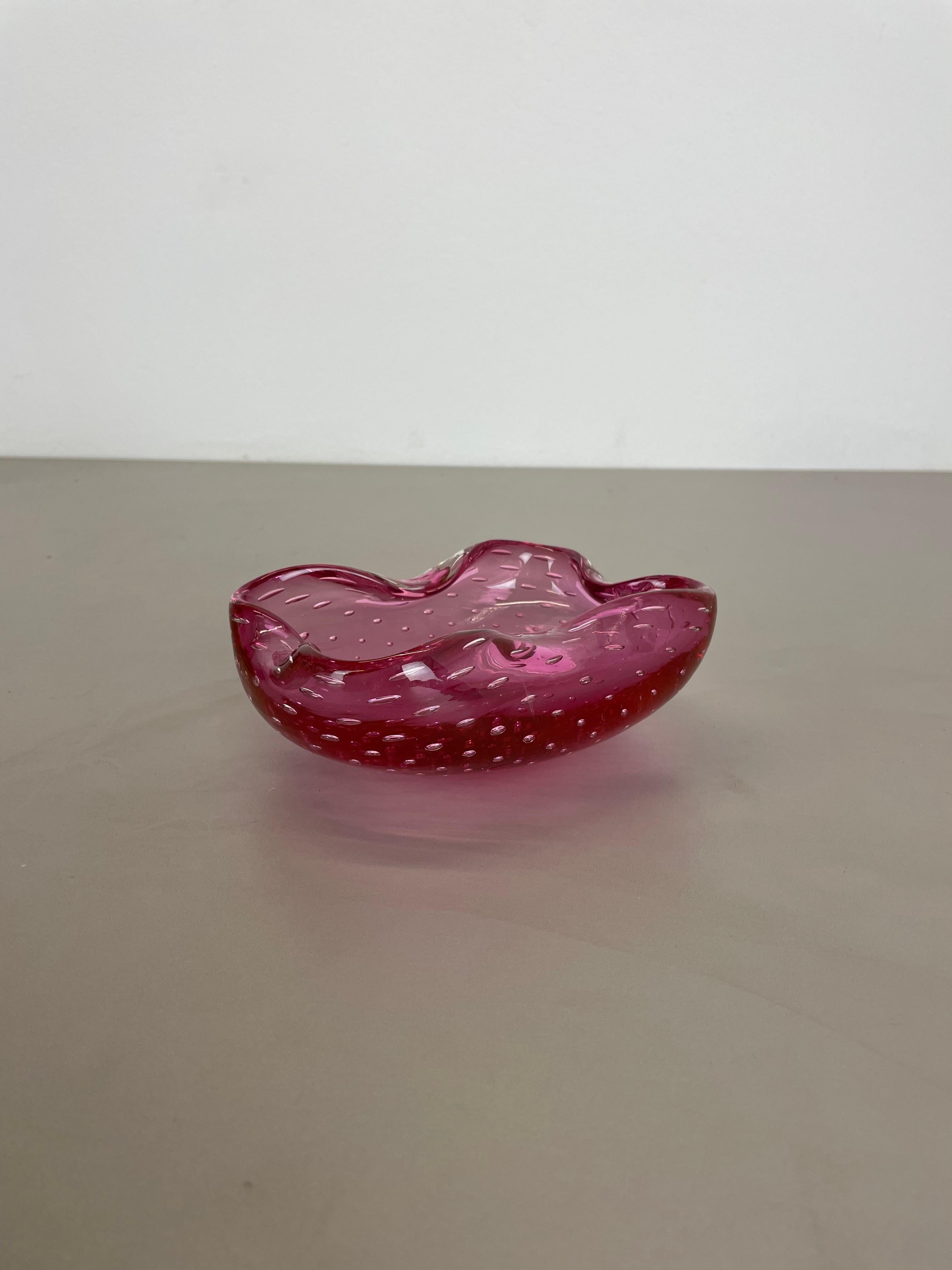 Large Pink Murano Bubble Glass Bowl Element Shell Ashtray Murano, Italy, 1970s In Good Condition For Sale In Kirchlengern, DE