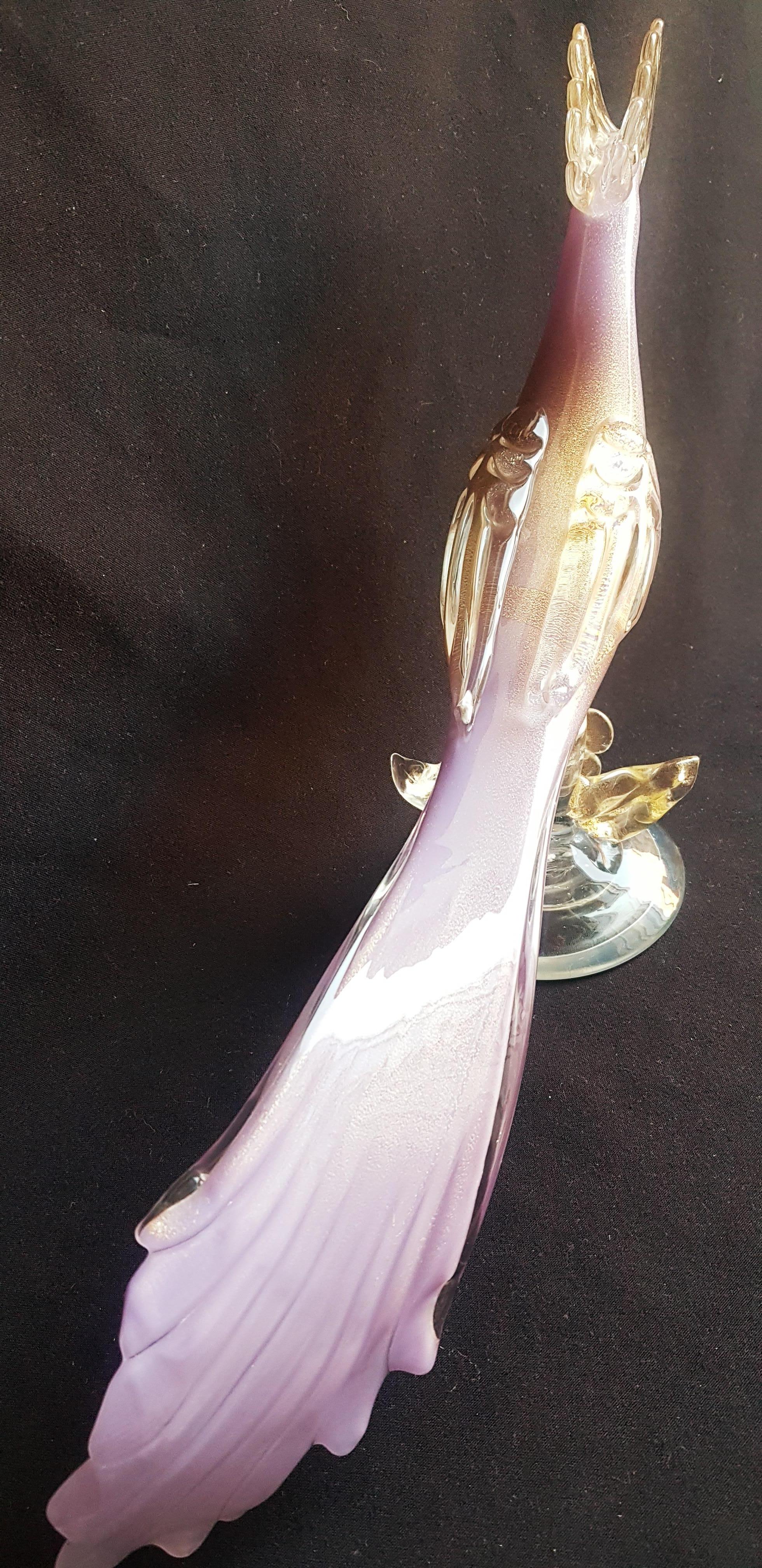 Large pink opal bird with gold leaf by Alfredo Barbini for Cenedese 1940 For Sale 4
