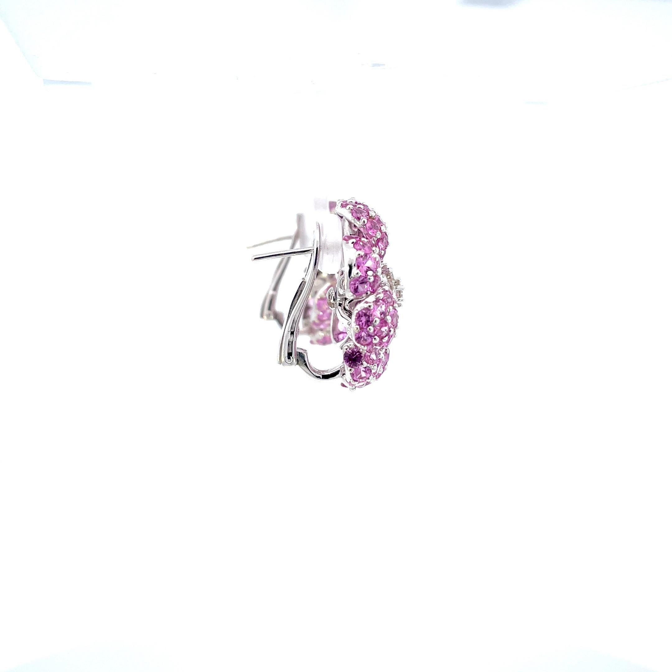 Large Pink Sapphire and Diamond Flower Earrings in 18 Karat White Gold In New Condition For Sale In Westmount, CA