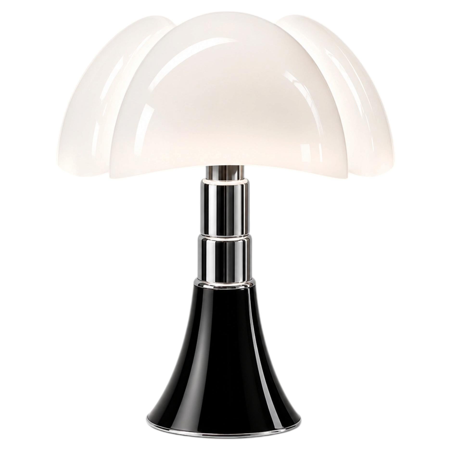 Lampada Pipistrello Gae Aulenti