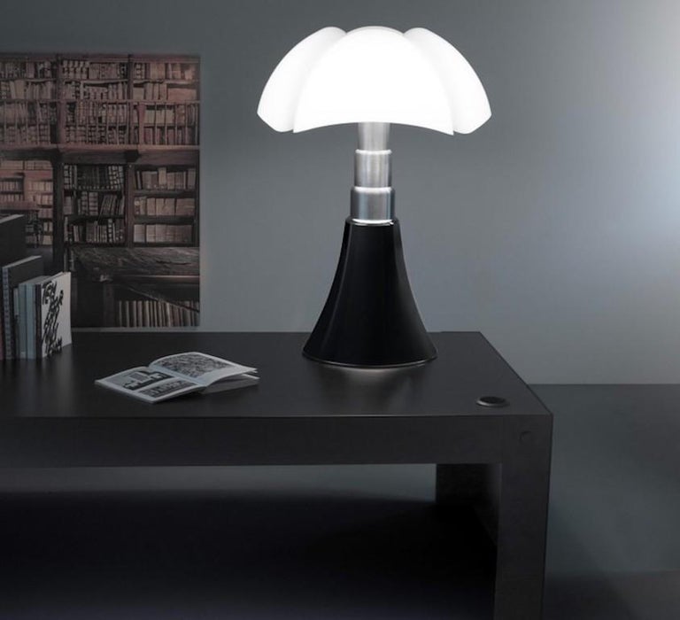 Lampe Pipistrello - 1965. Design Gae Aulenti - Edition…