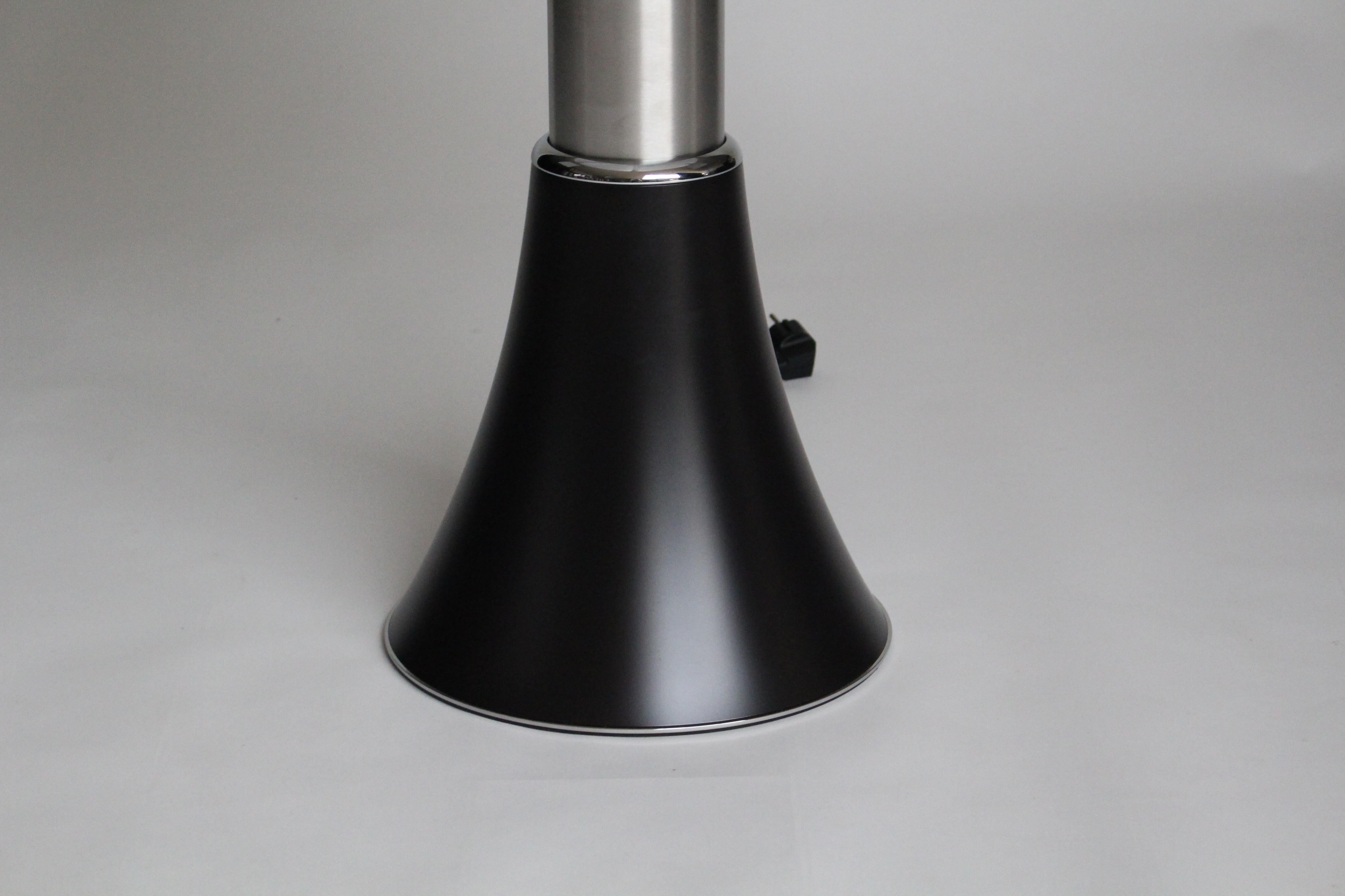 Mid-20th Century Large Pipistrello Table Lamp by Gae Aulenti for Martinelli Luce For Sale