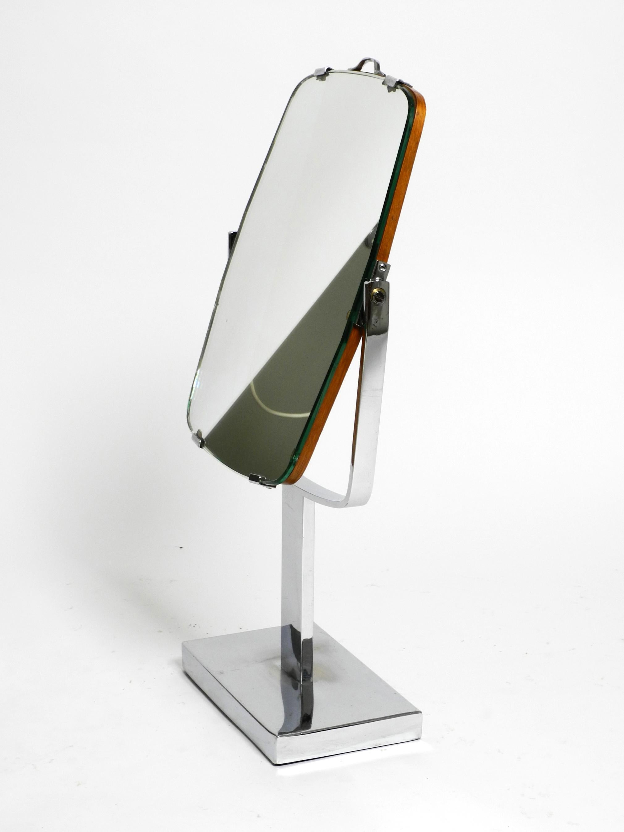 Large Pivotable 1950s Table Mirror with Chrome Metal Frame and Original Mirror For Sale 13