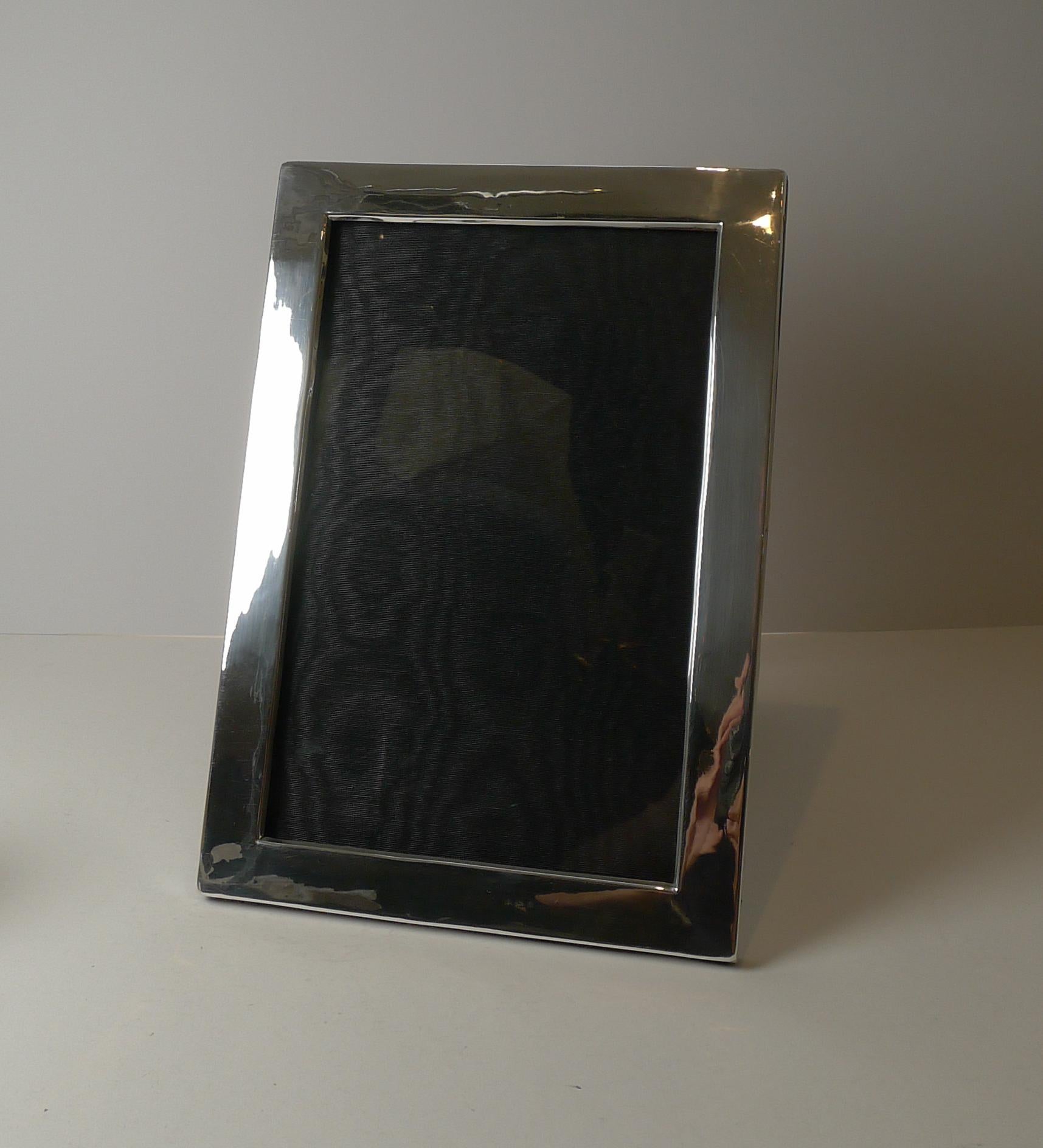 Large Plain Antique English Sterling Silver Two-Way Photograph / Picture Frame 5