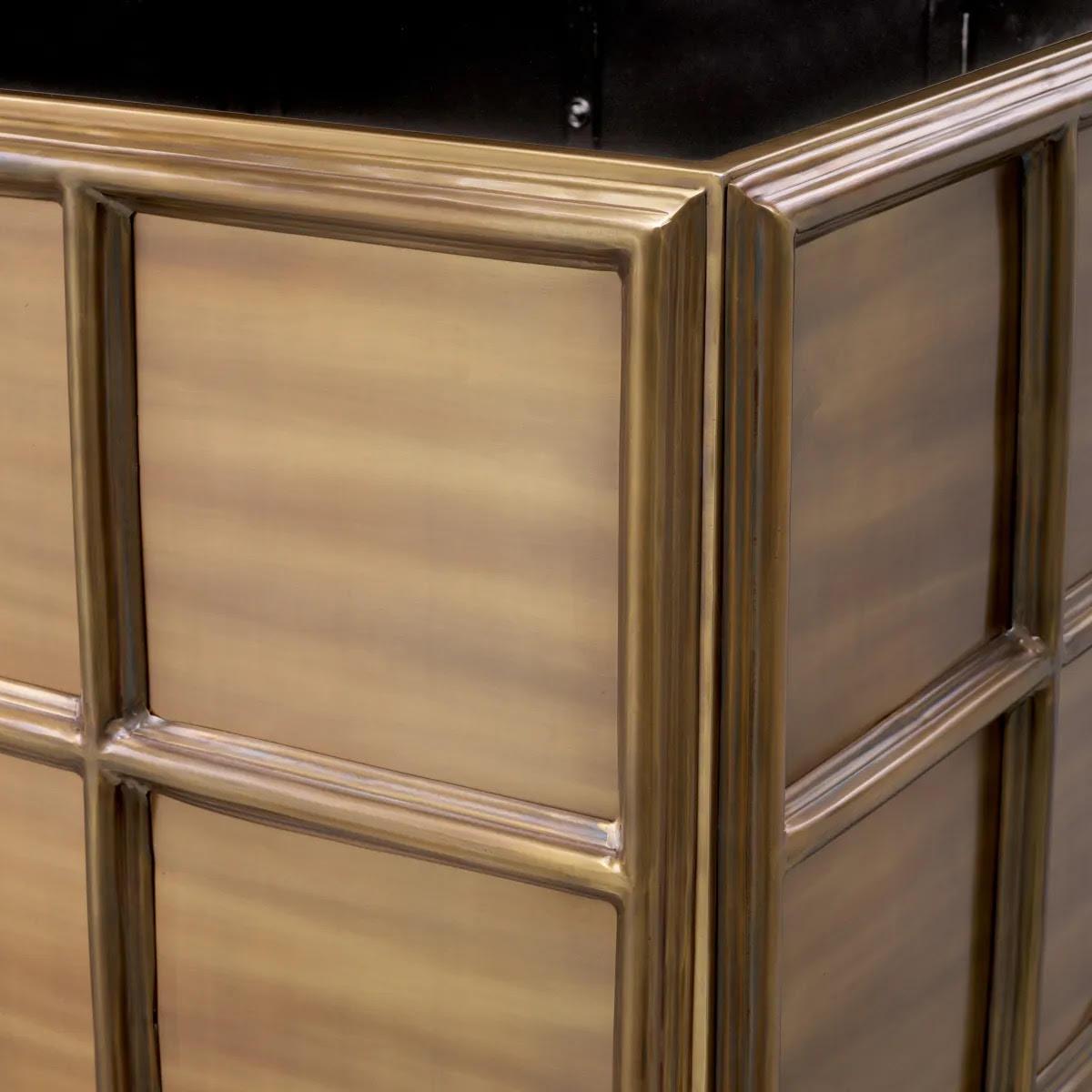 Francese Fioriera grande in metallo patinato ottone antico, Eleganza senza tempo. in vendita