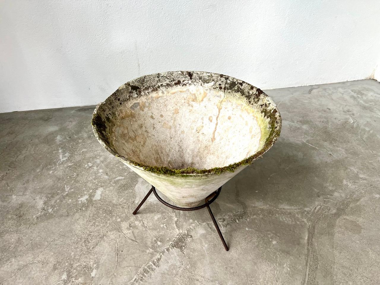 Français Grande jardinière Willy Guhl de France, années 1950