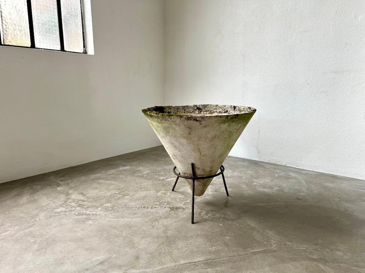 Grande jardinière Willy Guhl de France, années 1950 2