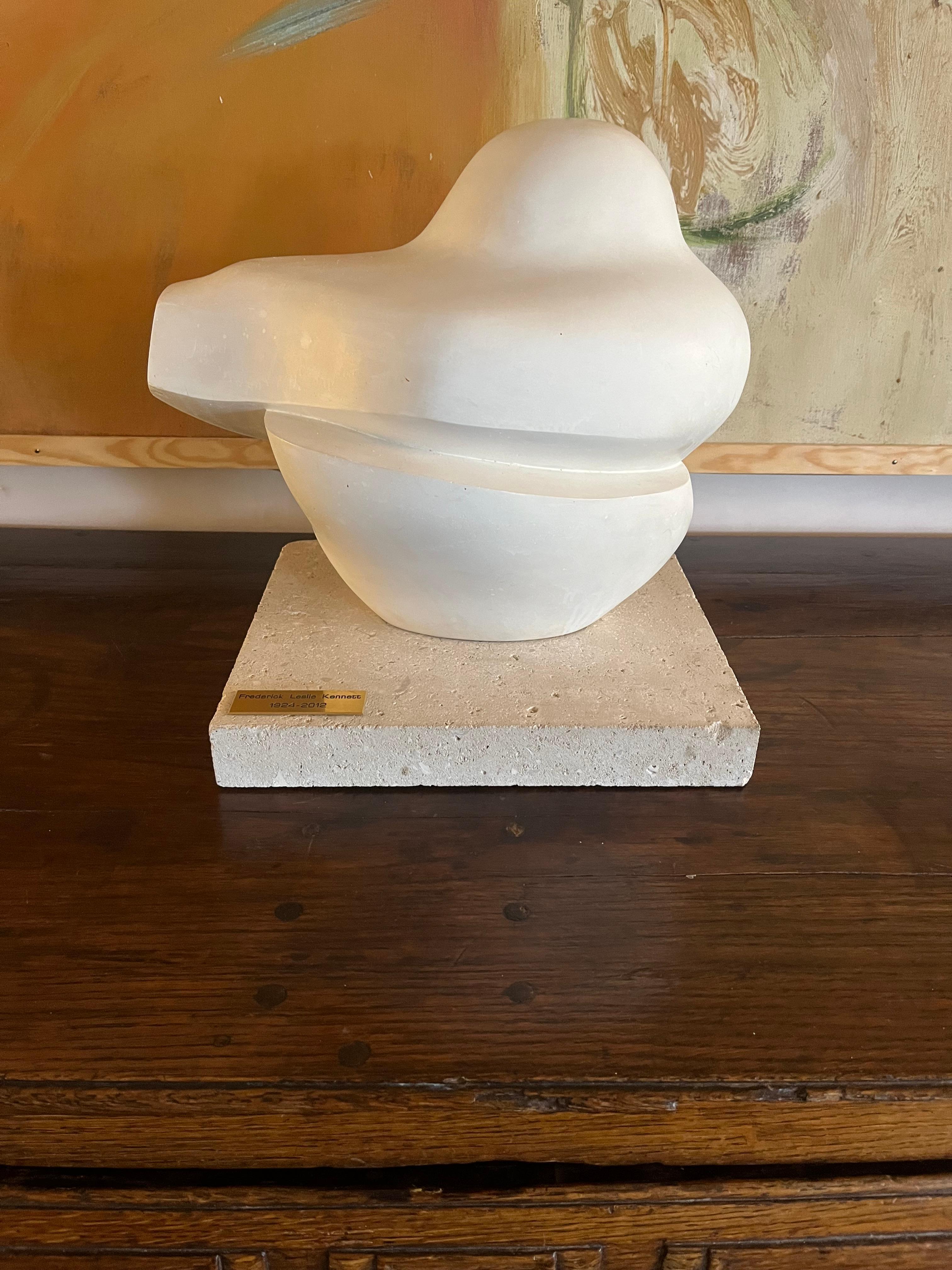 Large plaster abstract sculpture by Frederick Leslie Kenett In Good Condition For Sale In London, GB