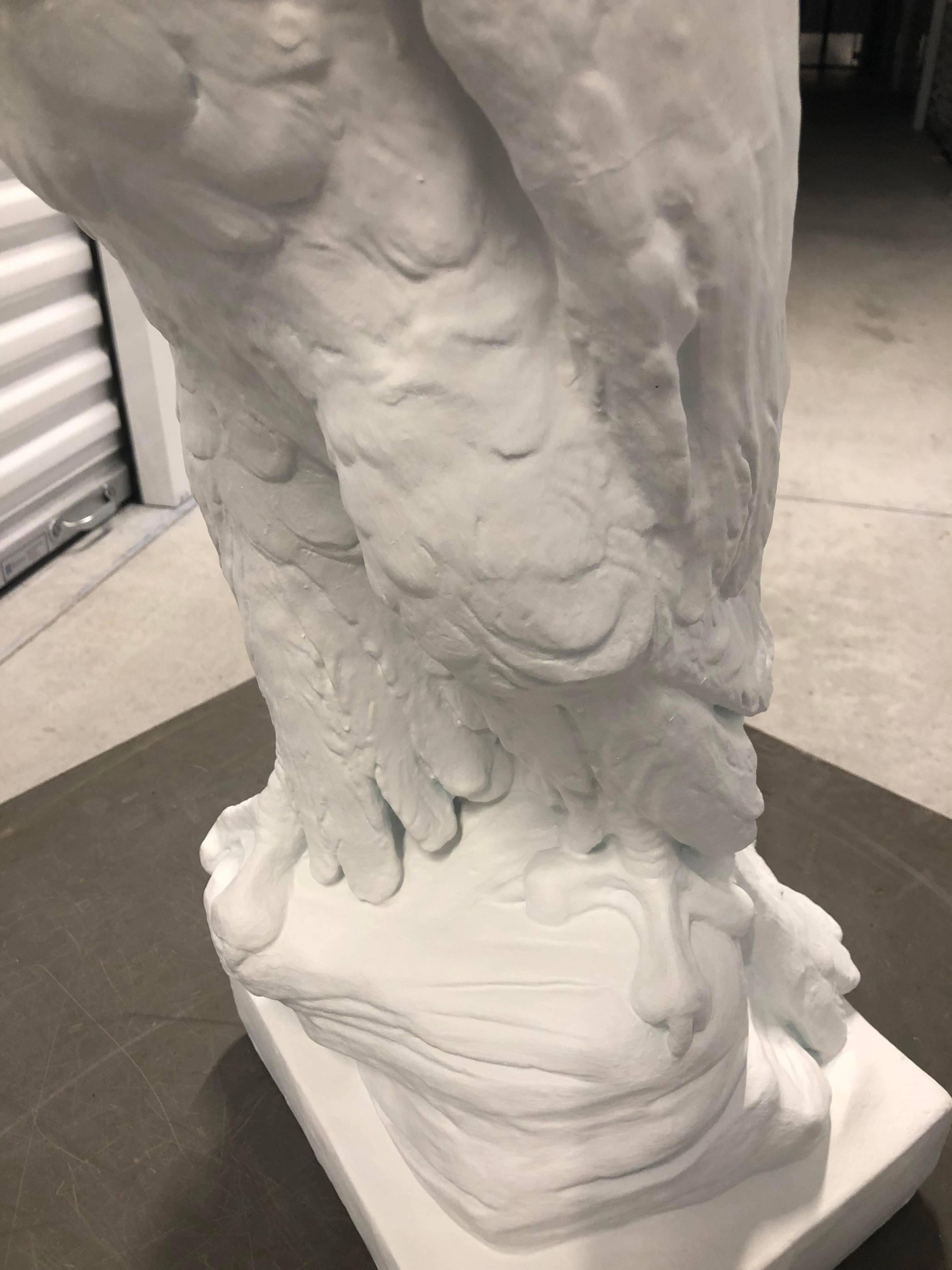 Large Classical Plaster Eagle Sculpture, 1945 In Good Condition In Southampton, NY