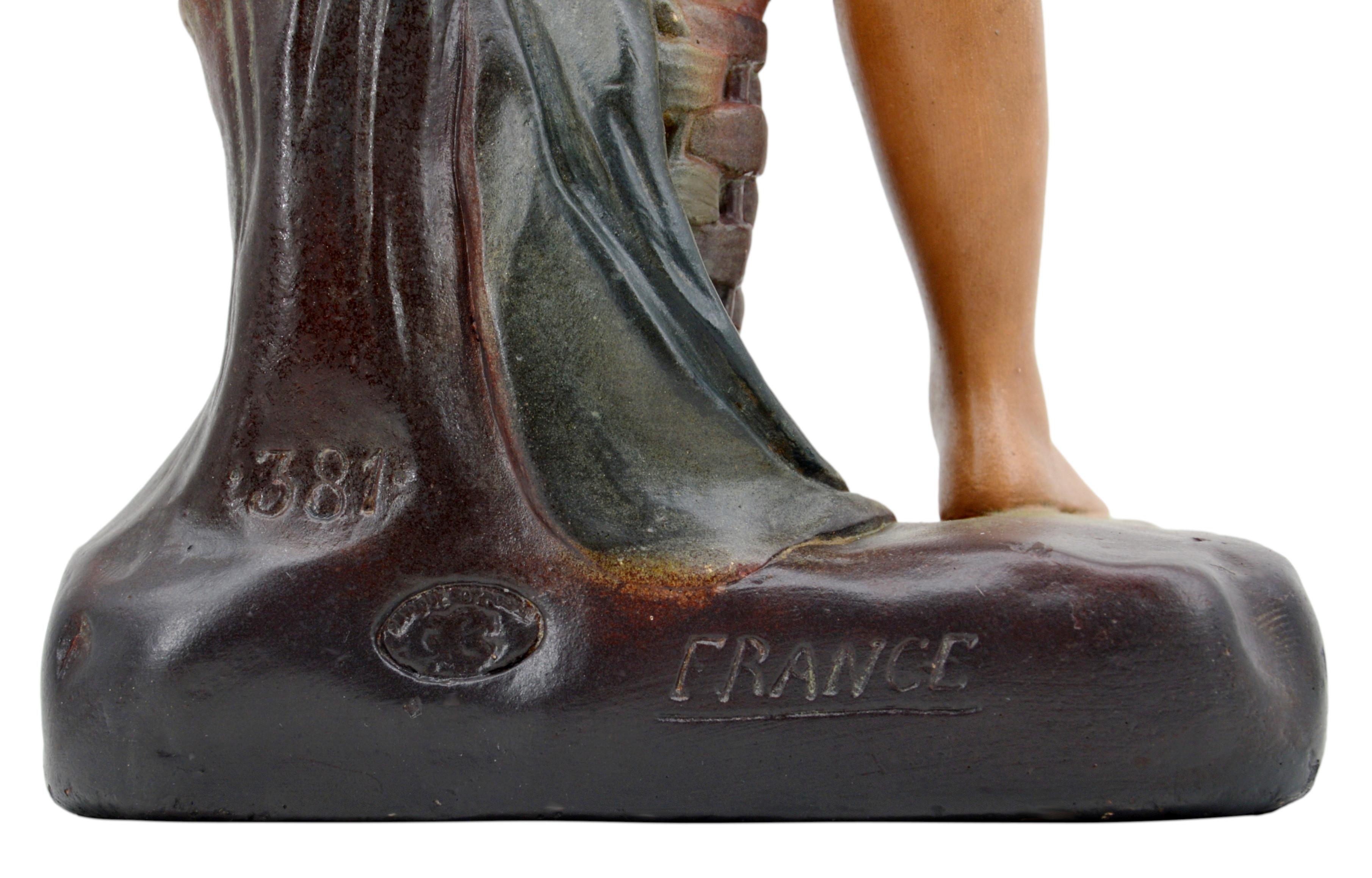 Gran escultura infantil de escayola, 1900 en venta 2