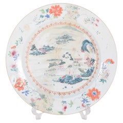 Large Plate in Chinese Porcelain for Export