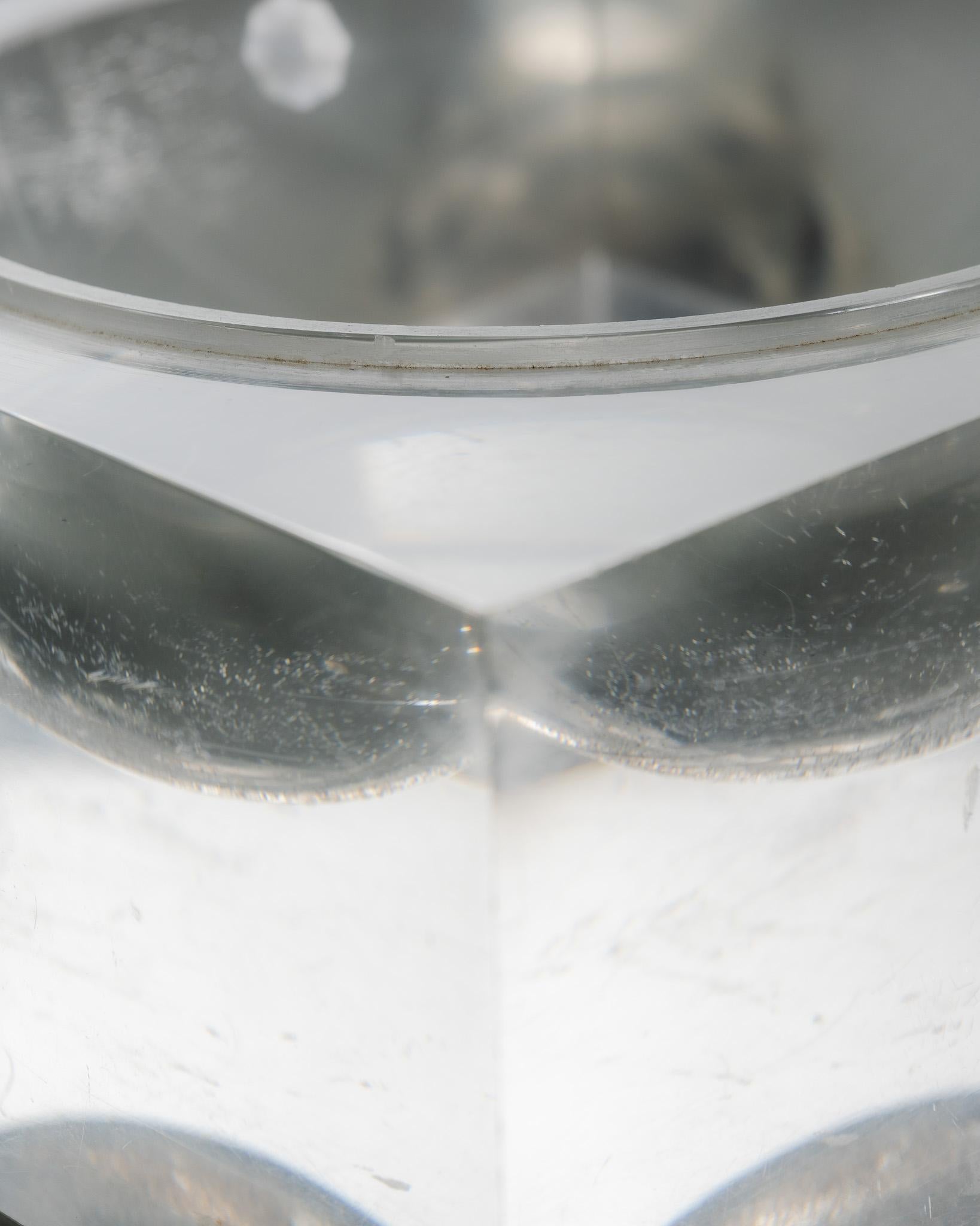Large Plexiglass Catchall or Ashtray, 1970s In Good Condition For Sale In PARIS, FR