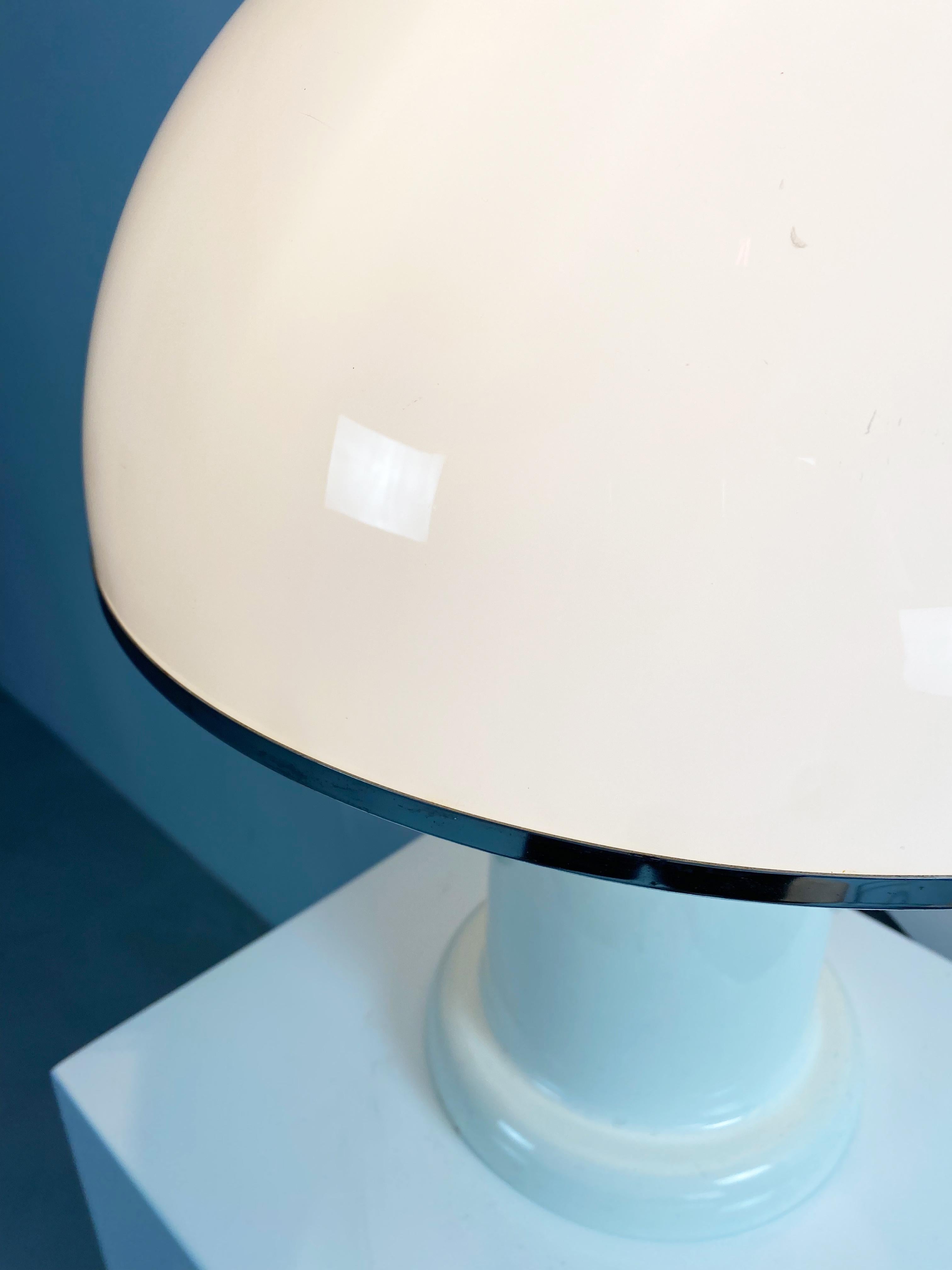 Large Plexiglass Mushroom Table Lamp by Groupe Habitat, France, c.1970 In Good Condition For Sale In Surbiton, GB