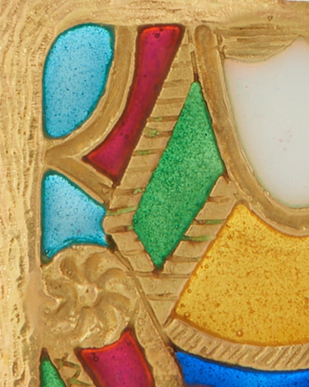 Large Plique-à-Jour and 18 Karat Gold Queen of Hearts Pendant For Sale 2