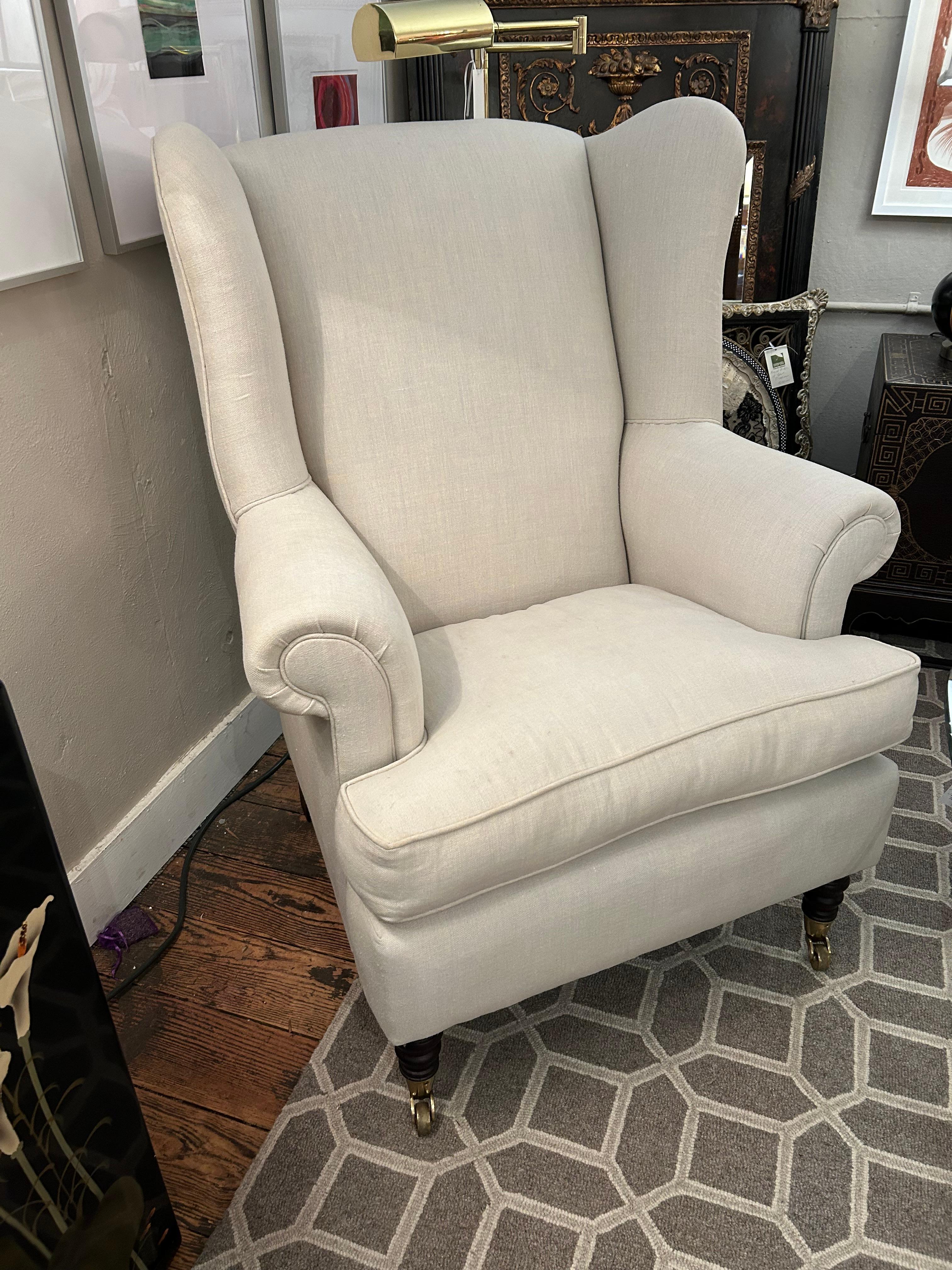 Silla grande con respaldo tapizada en lino y con ruedas Siglo XXI y contemporáneo en venta