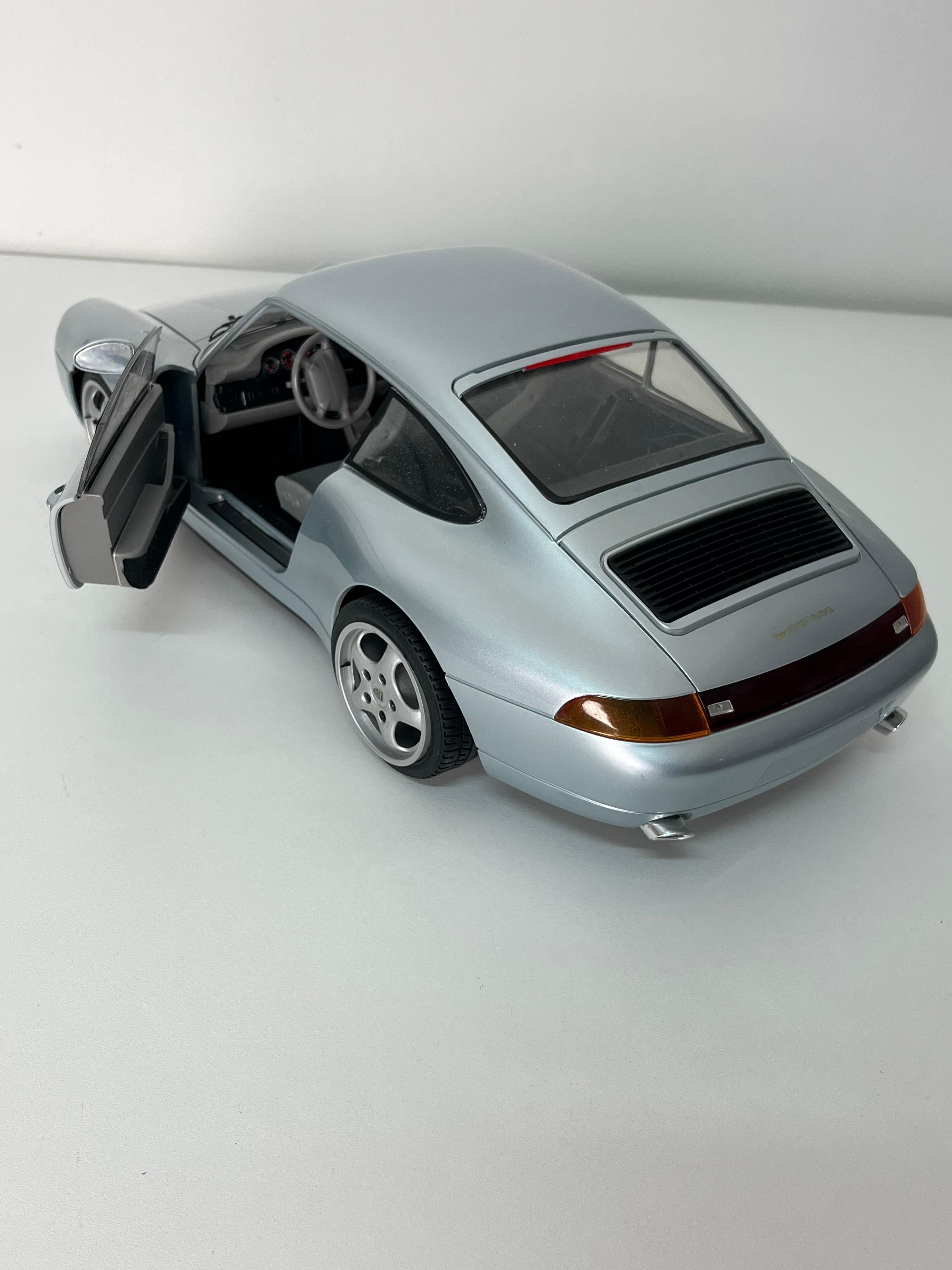 Grande modello Pocher Rivarossi 1/8 Porsche 993, 1994 in vendita 1