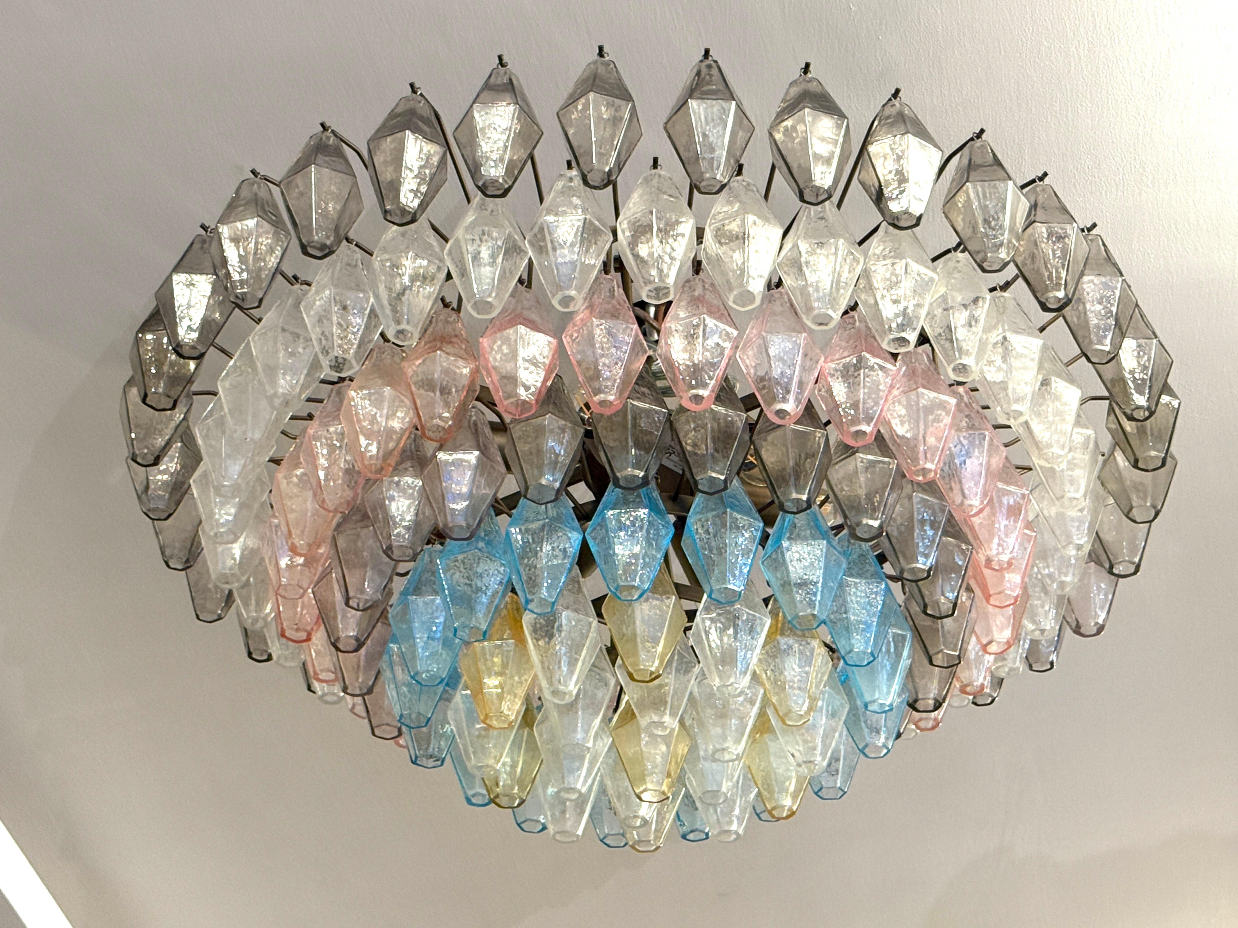 Fin du 20e siècle Grand Poliedri Multicolore  Chandelier ou plafonnier en verre de Murano en vente