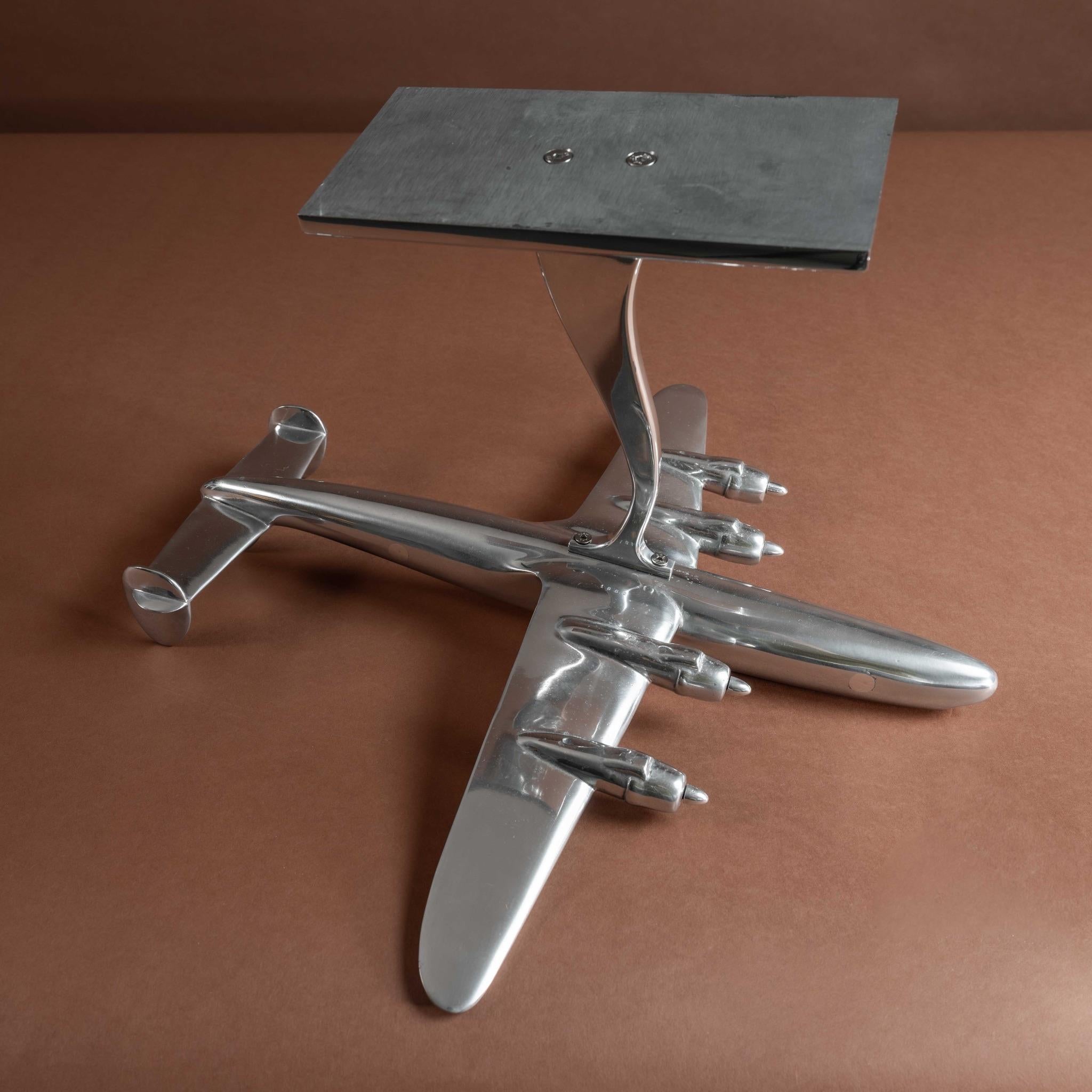 Grande modello di Lockheed Super Constellation in alluminio lucidato, circa 1951 in vendita 4