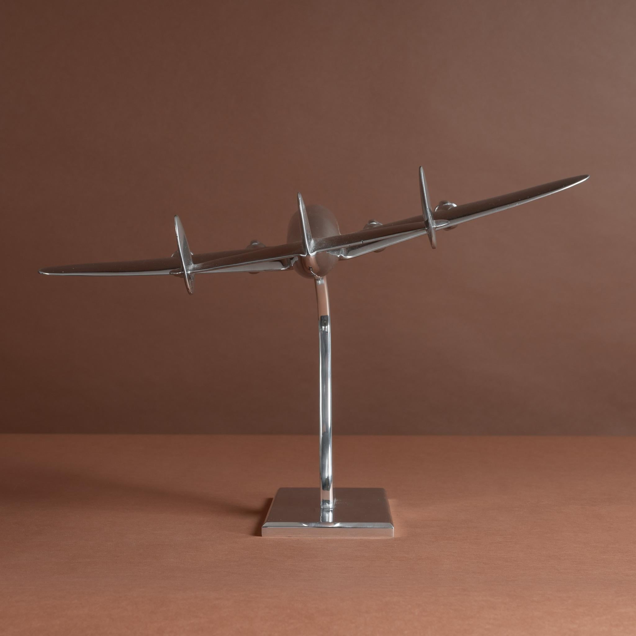 Grande modello di Lockheed Super Constellation in alluminio lucidato, circa 1951 in vendita 1