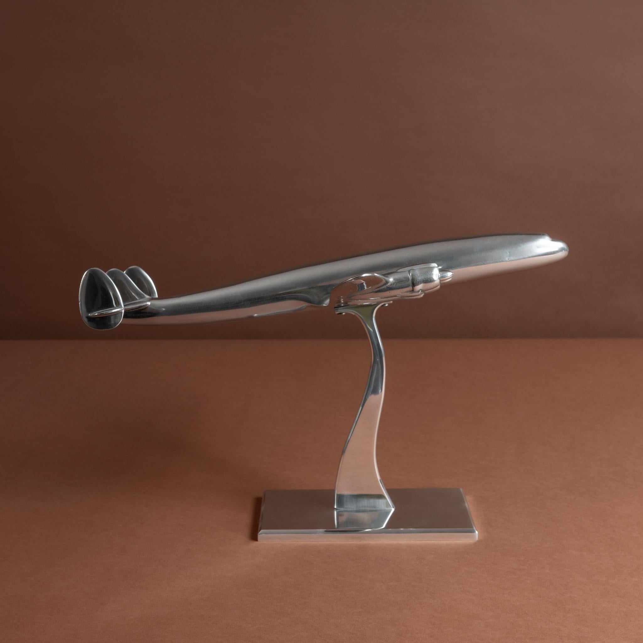 Grande modello di Lockheed Super Constellation in alluminio lucidato, circa 1951 in vendita 2
