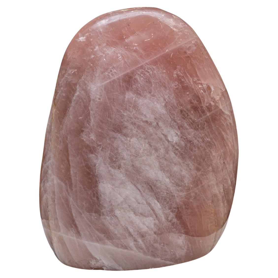 Grand quartz rose poli de Madagascar