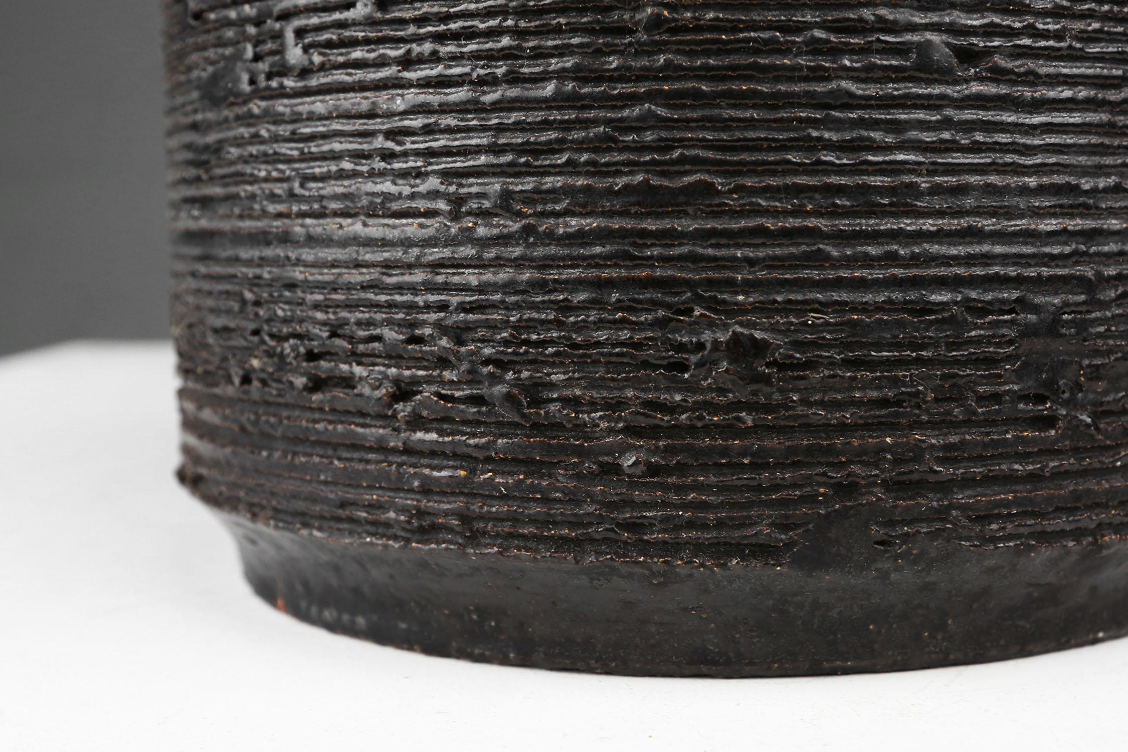 Großer schwarzer polychromer Cache-Topf von Rogier Vandeweghe für Amphora, Belgien 1960er im Zustand „Gut“ im Angebot in Meulebeke, BE