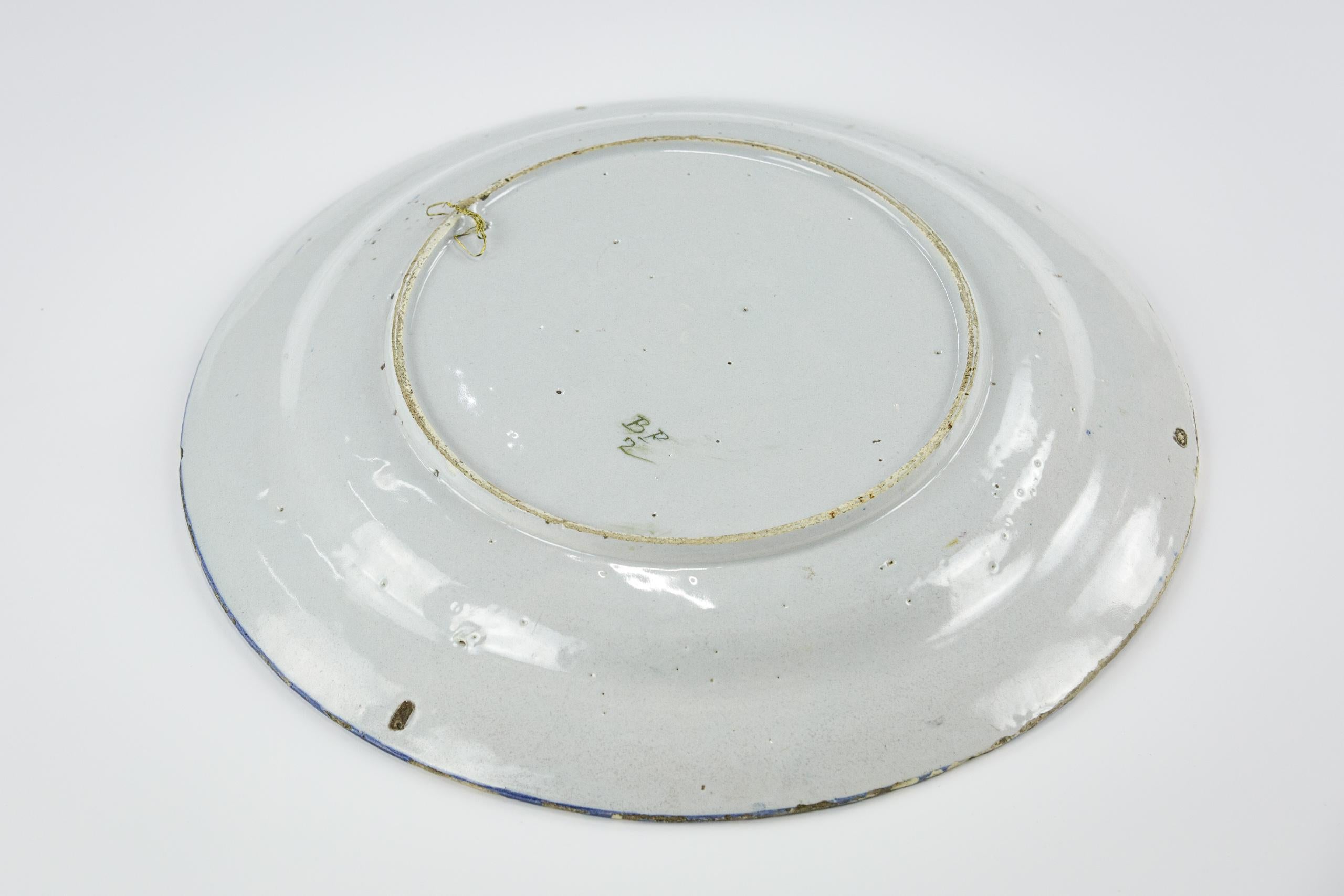 Large Polychrome Dutch Delftware Peacock Pattern Charger, De Vergulde Blompot 8