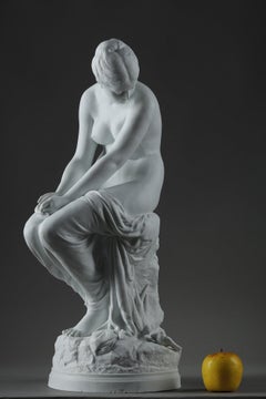 Grand biscuit en porcelaine Bather with swallows d'Auguste Joseph Peiffer