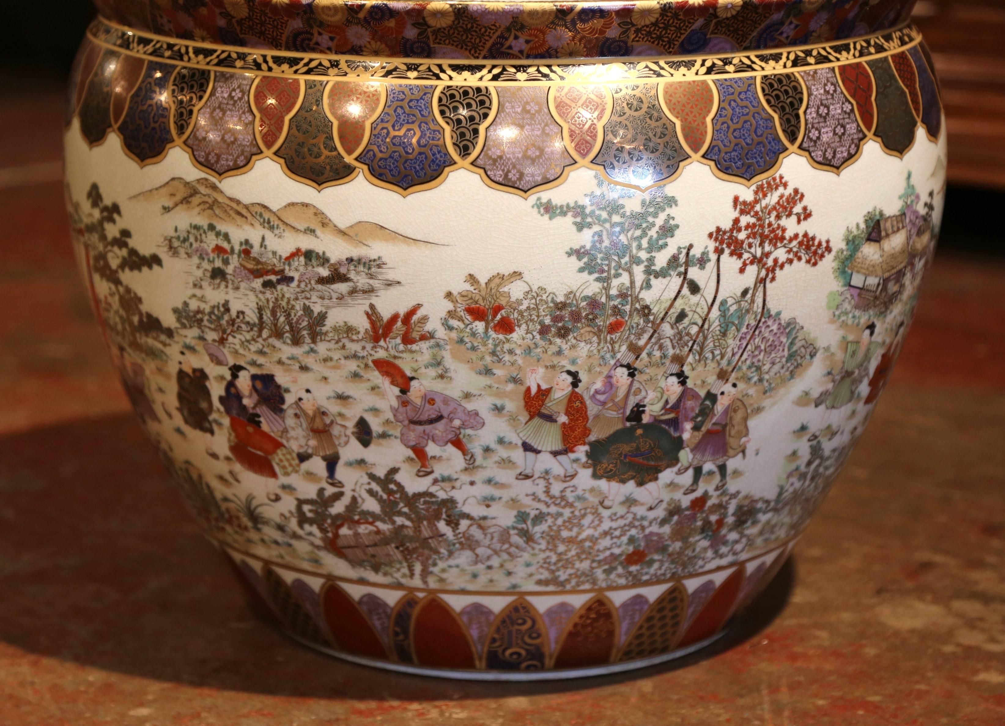 20th Century Large Porcelain Chinese Fishbowl Planter with Classic Oriental Decorations