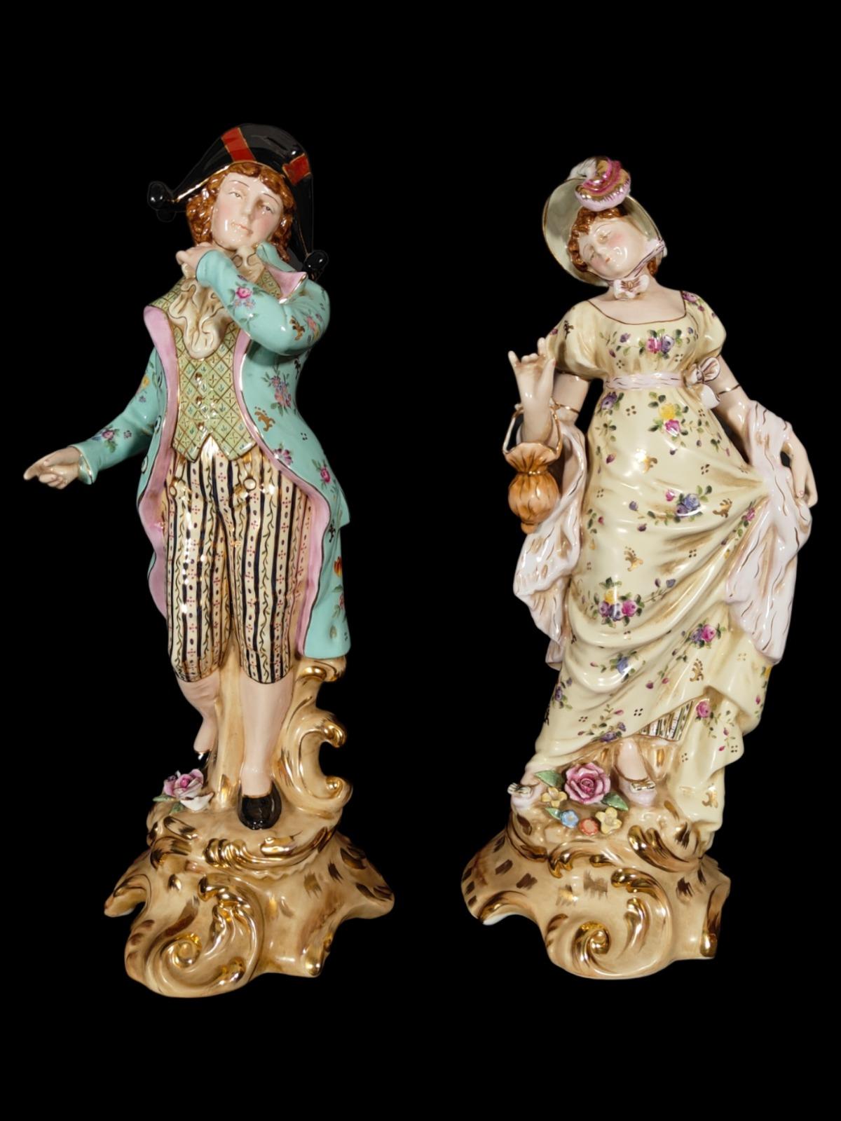 Grandes figurines en porcelaine 20e siècle en vente 3